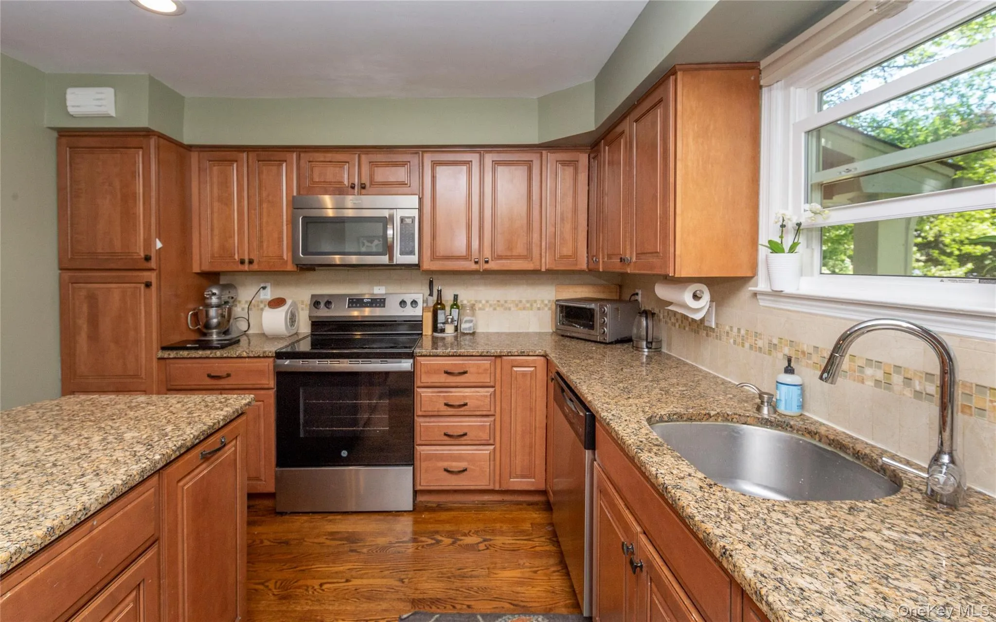3207 Ronit Court, Yorktown, NY, 3 Bedrooms Bedrooms, 8 Rooms Rooms,3 BathroomsBathrooms,Residential,For Rent,Ronit,0,1014190 3207 Ronit Court, Yorktown, NY, 3 Bedrooms Bedrooms, 8 Rooms Rooms,3 BathroomsBathrooms,Residential,For Rent,Ronit,0,1014190