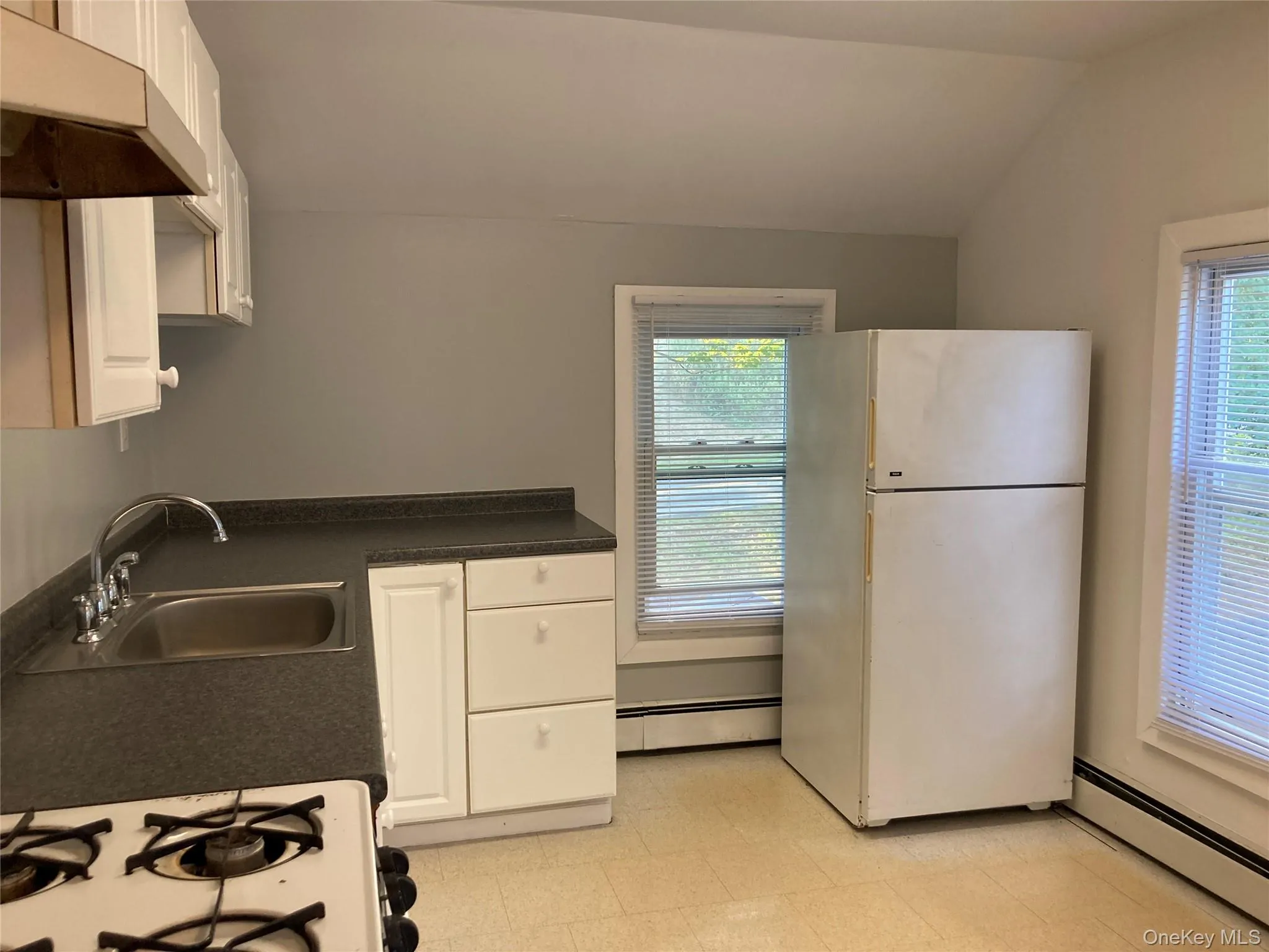 1117-1119 Milton Turnpike, Plattekill, NY, 1 Bedroom Bedrooms, 5 Rooms Rooms,1 BathroomBathrooms,Residential Lease,For Rent,Milton,0,1014192 1117-1119 Milton Turnpike, Plattekill, NY, 1 Bedroom Bedrooms, 5 Rooms Rooms,1 BathroomBathrooms,Residential Lease,For Rent,Milton,0,1014192