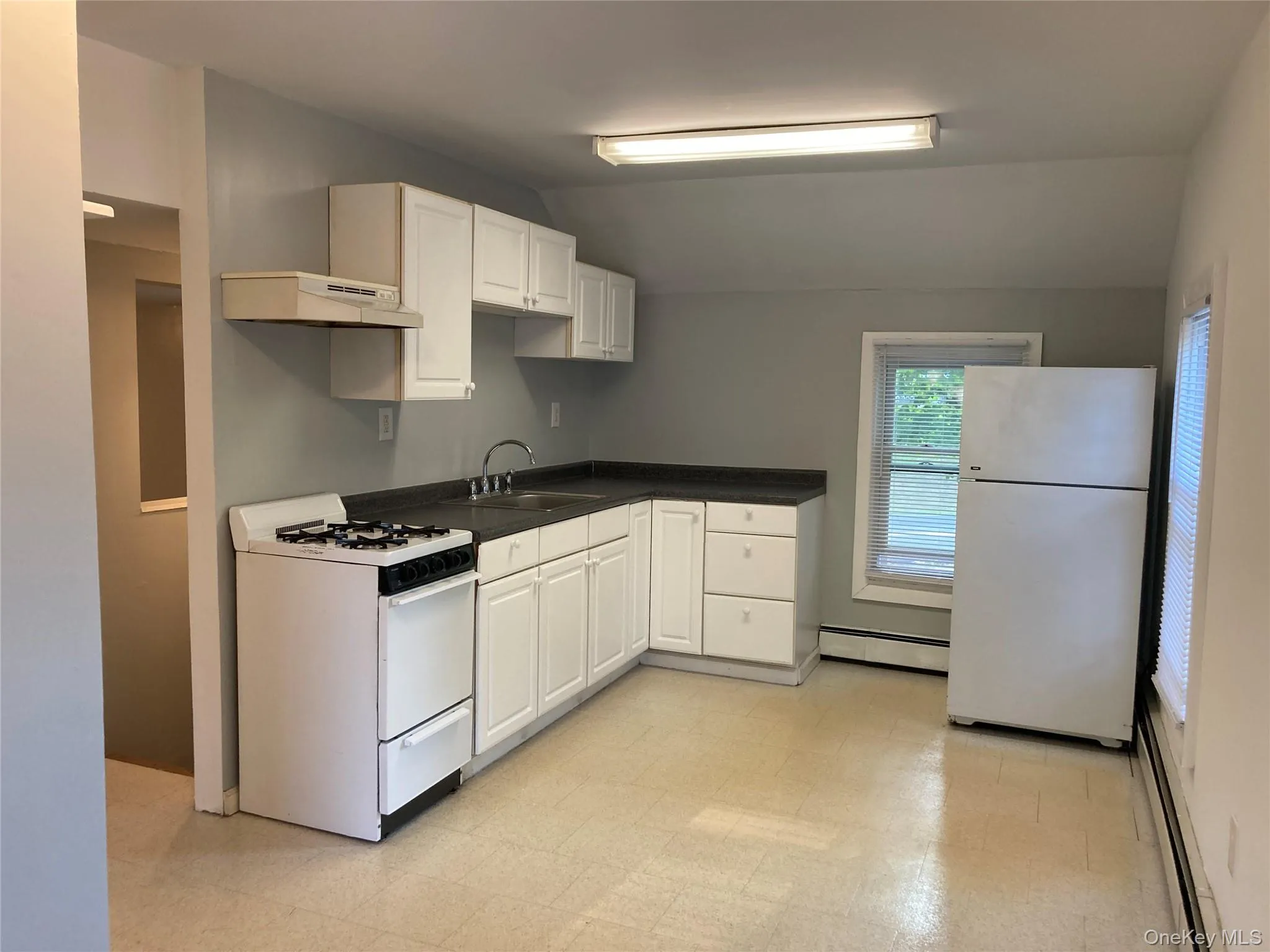 1117-1119 Milton Turnpike, Plattekill, NY, 1 Bedroom Bedrooms, 5 Rooms Rooms,1 BathroomBathrooms,Residential Lease,For Rent,Milton,0,1014192 1117-1119 Milton Turnpike, Plattekill, NY, 1 Bedroom Bedrooms, 5 Rooms Rooms,1 BathroomBathrooms,Residential Lease,For Rent,Milton,0,1014192