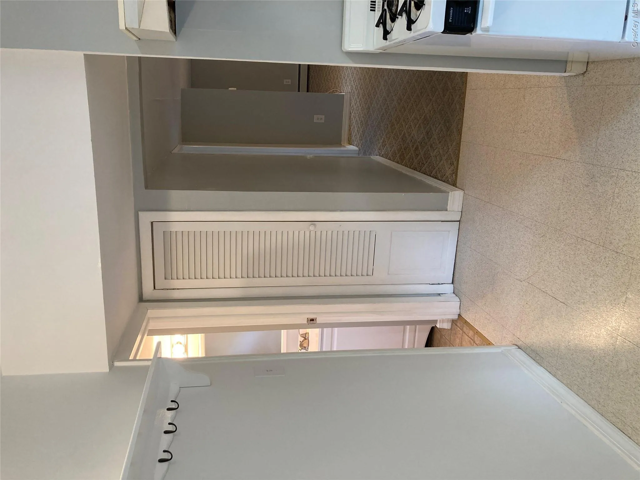 1117-1119 Milton Turnpike, Plattekill, NY, 1 Bedroom Bedrooms, 5 Rooms Rooms,1 BathroomBathrooms,Residential Lease,For Rent,Milton,0,1014192 1117-1119 Milton Turnpike, Plattekill, NY, 1 Bedroom Bedrooms, 5 Rooms Rooms,1 BathroomBathrooms,Residential Lease,For Rent,Milton,0,1014192