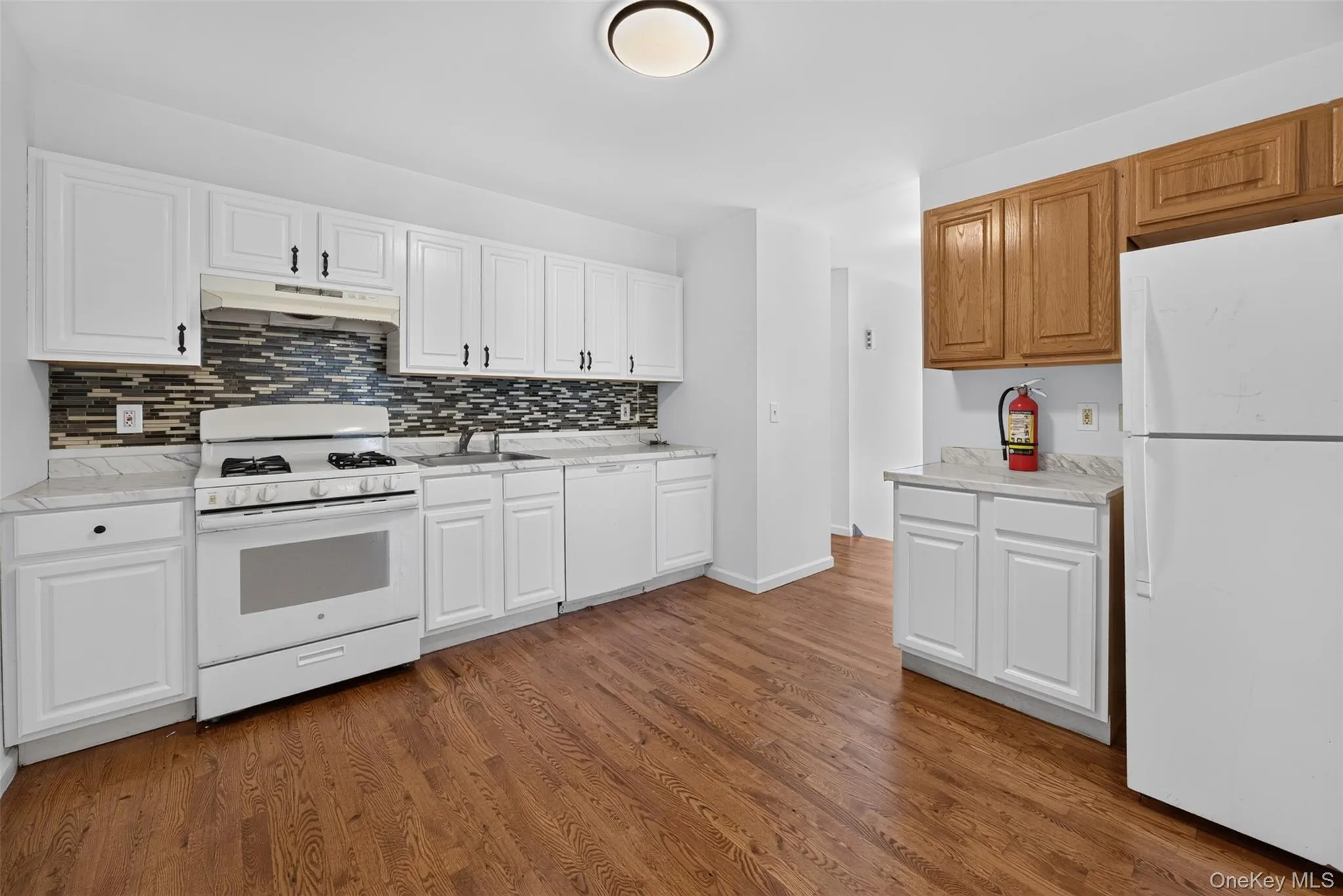 41 Genung Street, Middletown, NY, 4 Bedrooms Bedrooms, 8 Rooms Rooms,3 BathroomsBathrooms,Residential Lease,For Rent,Genung,0,1014196 41 Genung Street, Middletown, NY, 4 Bedrooms Bedrooms, 8 Rooms Rooms,3 BathroomsBathrooms,Residential Lease,For Rent,Genung,0,1014196