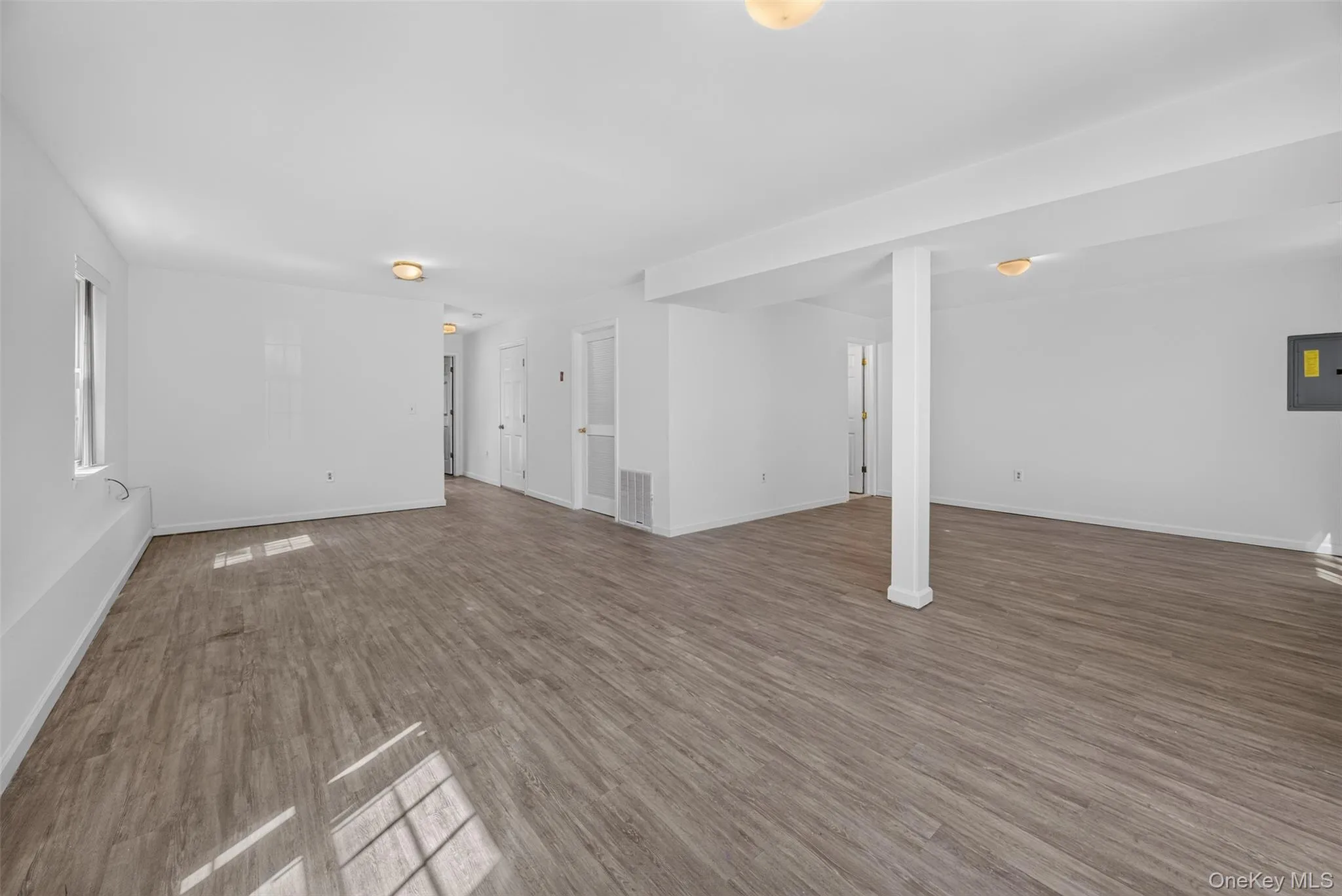 41 Genung Street, Middletown, NY, 4 Bedrooms Bedrooms, 8 Rooms Rooms,3 BathroomsBathrooms,Residential Lease,For Rent,Genung,0,1014196 41 Genung Street, Middletown, NY, 4 Bedrooms Bedrooms, 8 Rooms Rooms,3 BathroomsBathrooms,Residential Lease,For Rent,Genung,0,1014196