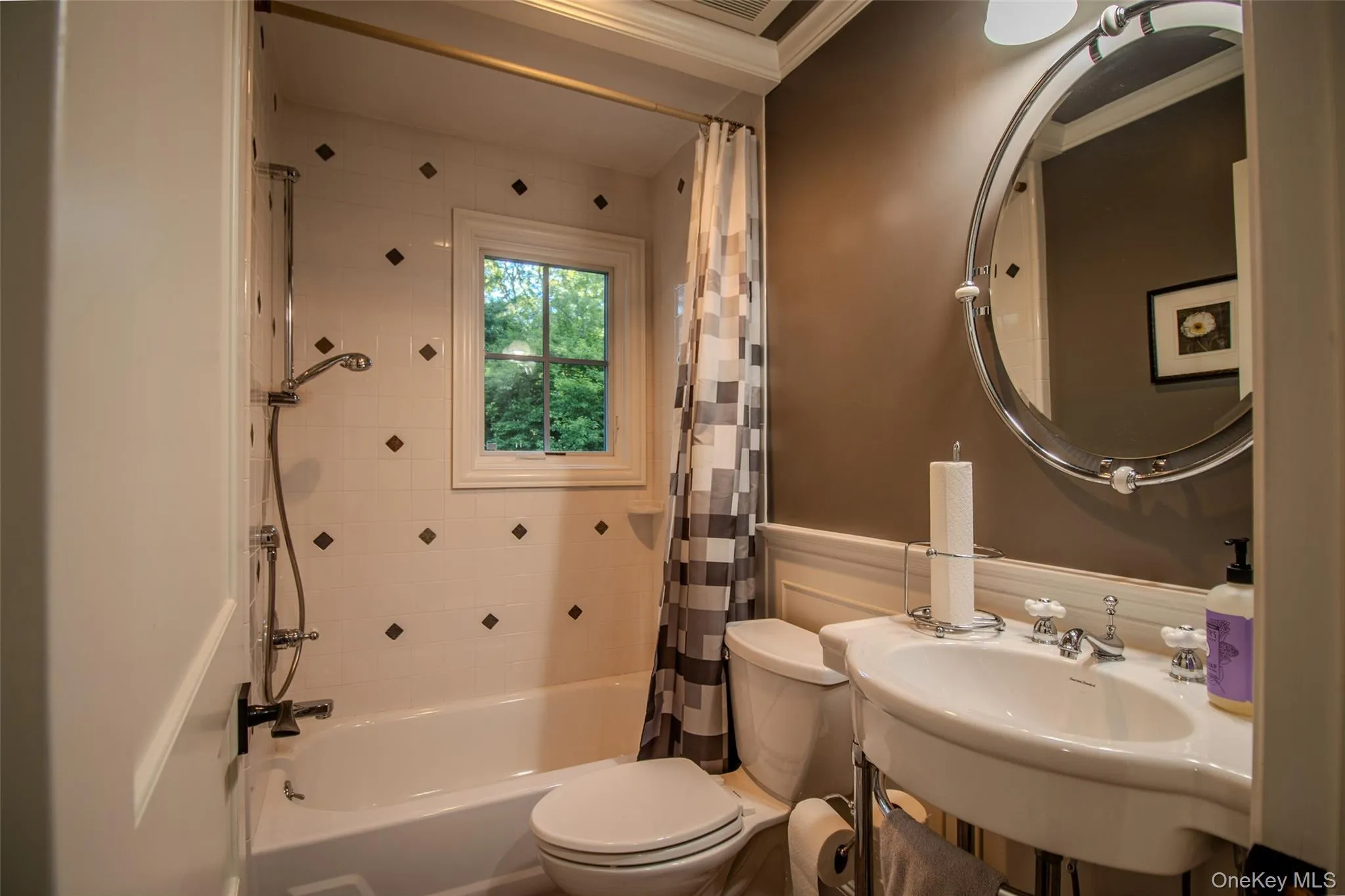 55 Wynn Court, Oyster Bay, NY, 4 Bedrooms Bedrooms, 8 Rooms Rooms,4 BathroomsBathrooms,Residential,For Rent,Wynn,0,1014197 55 Wynn Court, Oyster Bay, NY, 4 Bedrooms Bedrooms, 8 Rooms Rooms,4 BathroomsBathrooms,Residential,For Rent,Wynn,0,1014197