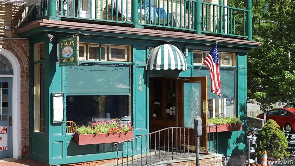 33 Washington Avenue, Greenburgh, NY, 3 Bedrooms Bedrooms, 5 Rooms Rooms,1 BathroomBathrooms,Residential Lease,For Rent,Washington,0,1014200 33 Washington Avenue, Greenburgh, NY, 3 Bedrooms Bedrooms, 5 Rooms Rooms,1 BathroomBathrooms,Residential Lease,For Rent,Washington,0,1014200