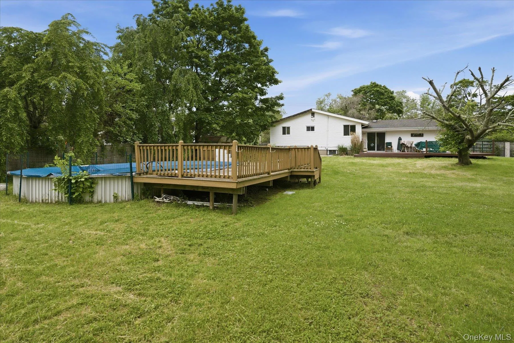 1020 Commack Road, Huntington, NY, 3 Bedrooms Bedrooms, 8 Rooms Rooms,3 BathroomsBathrooms,Residential,For Rent,Commack,0,1014206 1020 Commack Road, Huntington, NY, 3 Bedrooms Bedrooms, 8 Rooms Rooms,3 BathroomsBathrooms,Residential,For Rent,Commack,0,1014206