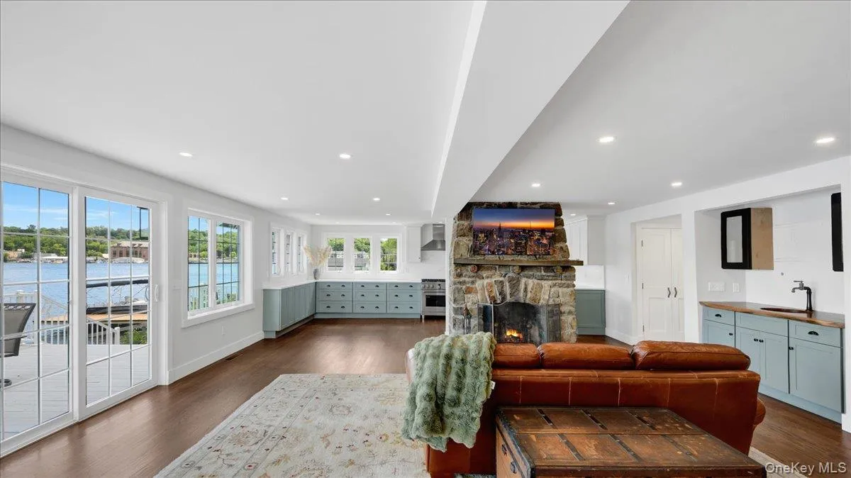 46 Sycamore Road, Carmel, NY, 4 Bedrooms Bedrooms, 7 Rooms Rooms,3 BathroomsBathrooms,Residential Lease,For Rent,Sycamore,0,1014207 46 Sycamore Road, Carmel, NY, 4 Bedrooms Bedrooms, 7 Rooms Rooms,3 BathroomsBathrooms,Residential Lease,For Rent,Sycamore,0,1014207