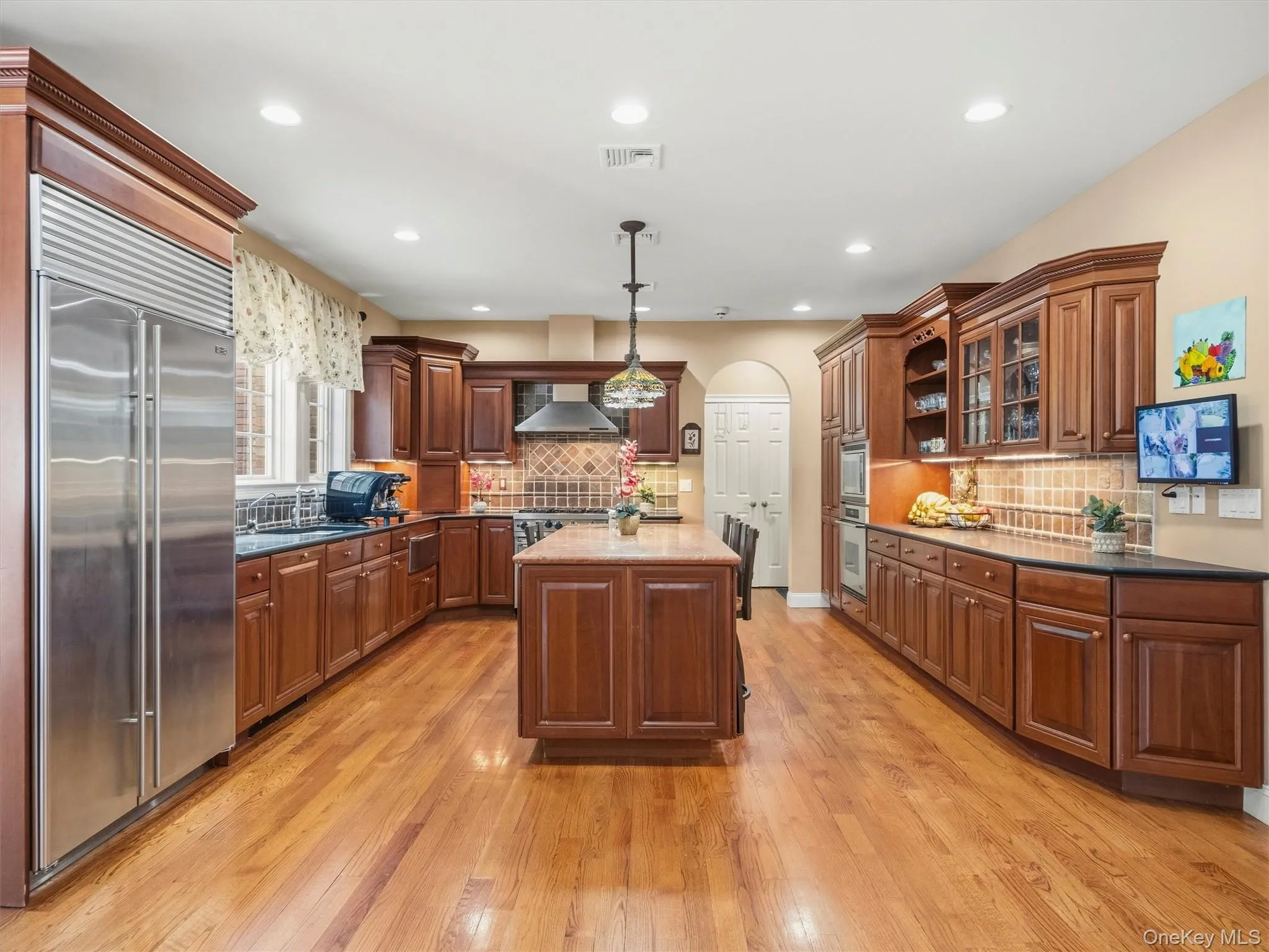 637 Mountain Road, Clarkstown, NY, 5 Bedrooms Bedrooms, 12 Rooms Rooms,5 BathroomsBathrooms,Residential,For Rent,Mountain,0,1014208 637 Mountain Road, Clarkstown, NY, 5 Bedrooms Bedrooms, 12 Rooms Rooms,5 BathroomsBathrooms,Residential,For Rent,Mountain,0,1014208