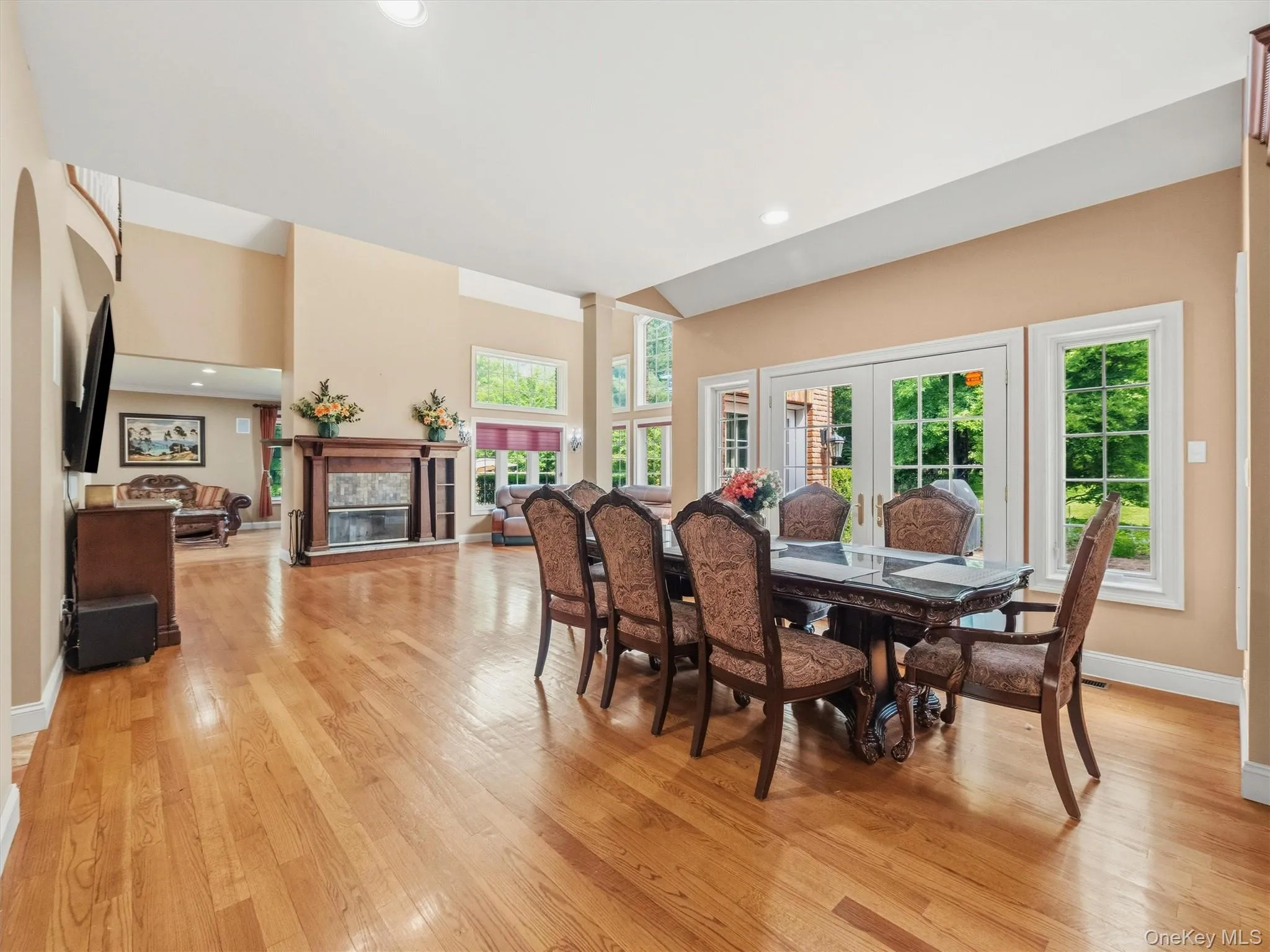 637 Mountain Road, Clarkstown, NY, 5 Bedrooms Bedrooms, 12 Rooms Rooms,5 BathroomsBathrooms,Residential,For Rent,Mountain,0,1014208 637 Mountain Road, Clarkstown, NY, 5 Bedrooms Bedrooms, 12 Rooms Rooms,5 BathroomsBathrooms,Residential,For Rent,Mountain,0,1014208