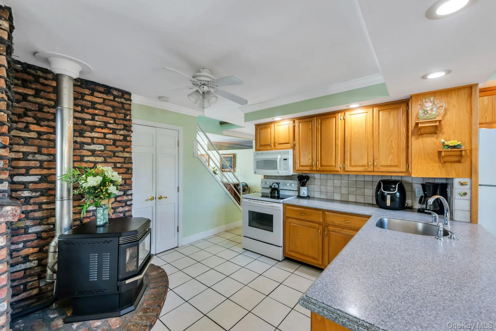 3591 Fiddler Lane, Oyster Bay, NY, 4 Bedrooms Bedrooms, 8 Rooms Rooms,2 BathroomsBathrooms,Residential,For Rent,Fiddler,0,1014209 3591 Fiddler Lane, Oyster Bay, NY, 4 Bedrooms Bedrooms, 8 Rooms Rooms,2 BathroomsBathrooms,Residential,For Rent,Fiddler,0,1014209
