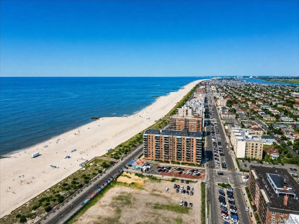 310 Riverside Boulevard, Long Beach, NY, 1 Bedroom Bedrooms, 3 Rooms Rooms,1 BathroomBathrooms,Residential,For Rent,Riverside,0,1014210 310 Riverside Boulevard, Long Beach, NY, 1 Bedroom Bedrooms, 3 Rooms Rooms,1 BathroomBathrooms,Residential,For Rent,Riverside,0,1014210