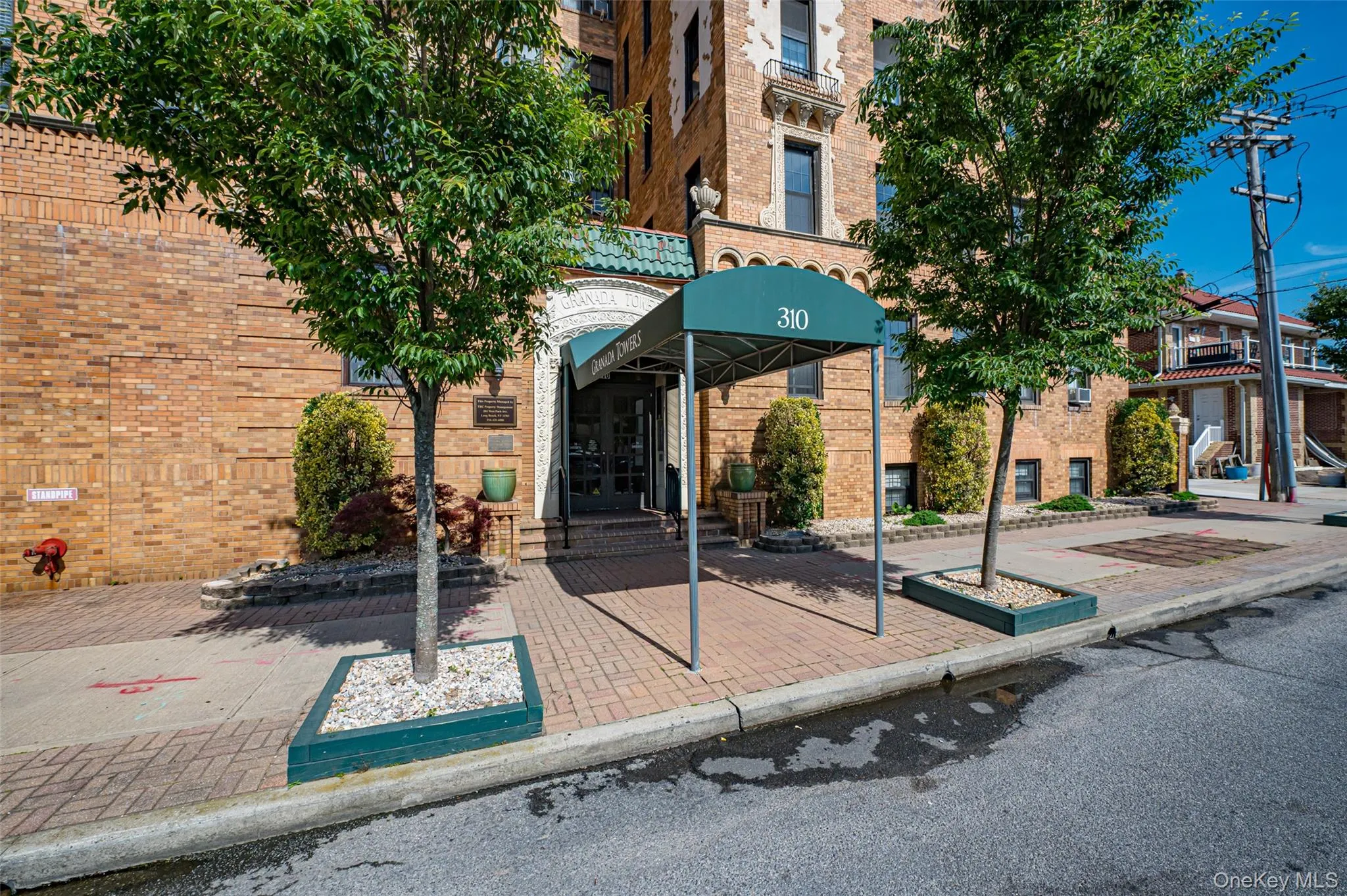 310 Riverside Boulevard, Long Beach, NY, 1 Bedroom Bedrooms, 3 Rooms Rooms,1 BathroomBathrooms,Residential,For Rent,Riverside,0,KEY1014210 310 Riverside Boulevard, Long Beach, NY, 1 Bedroom Bedrooms, 3 Rooms Rooms,1 BathroomBathrooms,Residential,For Rent,Riverside,0,KEY1014210