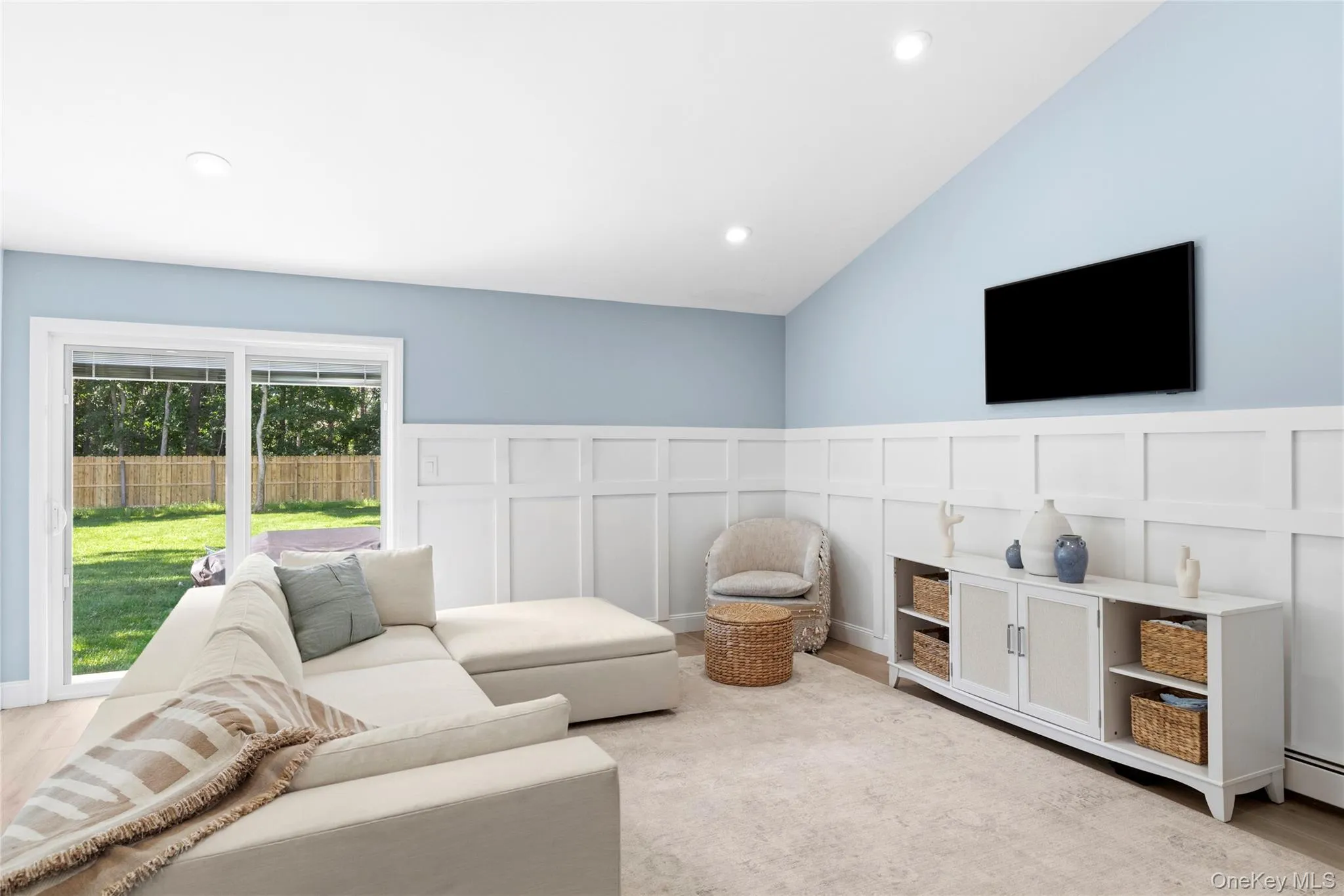 18 Ashford Drive, Islip, NY, 3 Bedrooms Bedrooms, 8 Rooms Rooms,2 BathroomsBathrooms,Residential,For Rent,Ashford,0,1014211 18 Ashford Drive, Islip, NY, 3 Bedrooms Bedrooms, 8 Rooms Rooms,2 BathroomsBathrooms,Residential,For Rent,Ashford,0,1014211