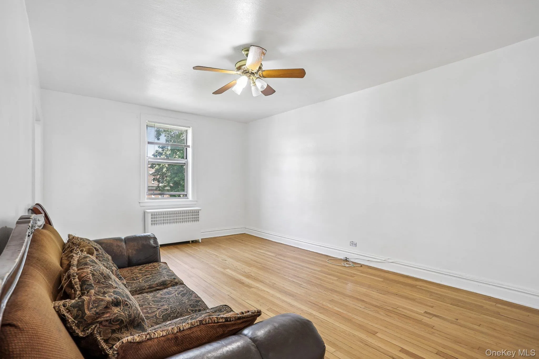 445 Gramatan Ave, Mount Vernon, NY, 2 Bedrooms Bedrooms, 4 Rooms Rooms,1 BathroomBathrooms,Residential,For Rent,Gramatan Ave,0,1014213 445 Gramatan Ave, Mount Vernon, NY, 2 Bedrooms Bedrooms, 4 Rooms Rooms,1 BathroomBathrooms,Residential,For Rent,Gramatan Ave,0,1014213