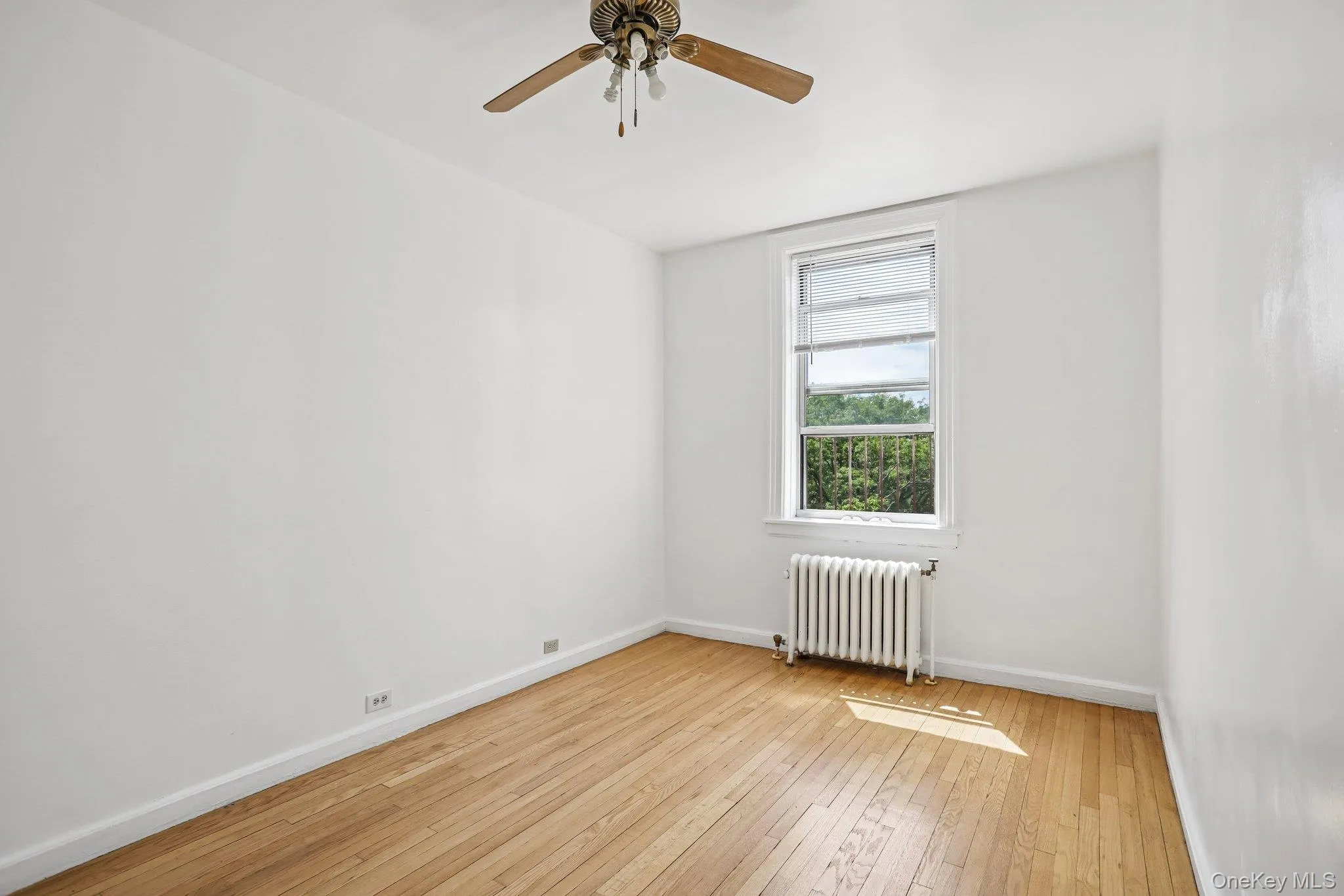 445 Gramatan Ave, Mount Vernon, NY, 2 Bedrooms Bedrooms, 4 Rooms Rooms,1 BathroomBathrooms,Residential,For Rent,Gramatan Ave,0,1014213 445 Gramatan Ave, Mount Vernon, NY, 2 Bedrooms Bedrooms, 4 Rooms Rooms,1 BathroomBathrooms,Residential,For Rent,Gramatan Ave,0,1014213