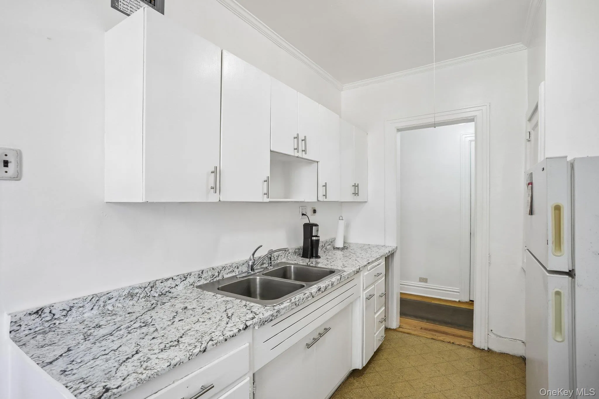445 Gramatan Ave, Mount Vernon, NY, 2 Bedrooms Bedrooms, 4 Rooms Rooms,1 BathroomBathrooms,Residential,For Rent,Gramatan Ave,0,1014213 445 Gramatan Ave, Mount Vernon, NY, 2 Bedrooms Bedrooms, 4 Rooms Rooms,1 BathroomBathrooms,Residential,For Rent,Gramatan Ave,0,1014213