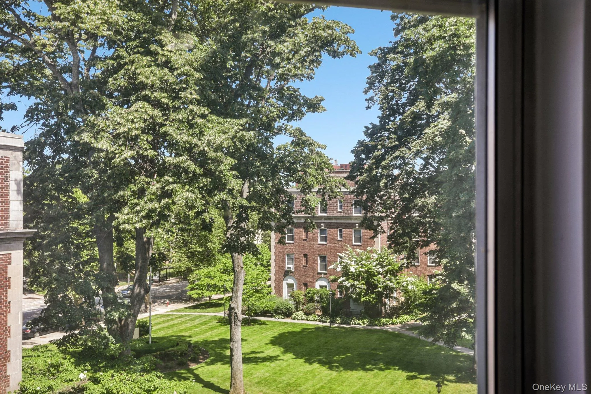 445 Gramatan Ave, Mount Vernon, NY, 2 Bedrooms Bedrooms, 4 Rooms Rooms,1 BathroomBathrooms,Residential,For Rent,Gramatan Ave,0,1014213 445 Gramatan Ave, Mount Vernon, NY, 2 Bedrooms Bedrooms, 4 Rooms Rooms,1 BathroomBathrooms,Residential,For Rent,Gramatan Ave,0,1014213