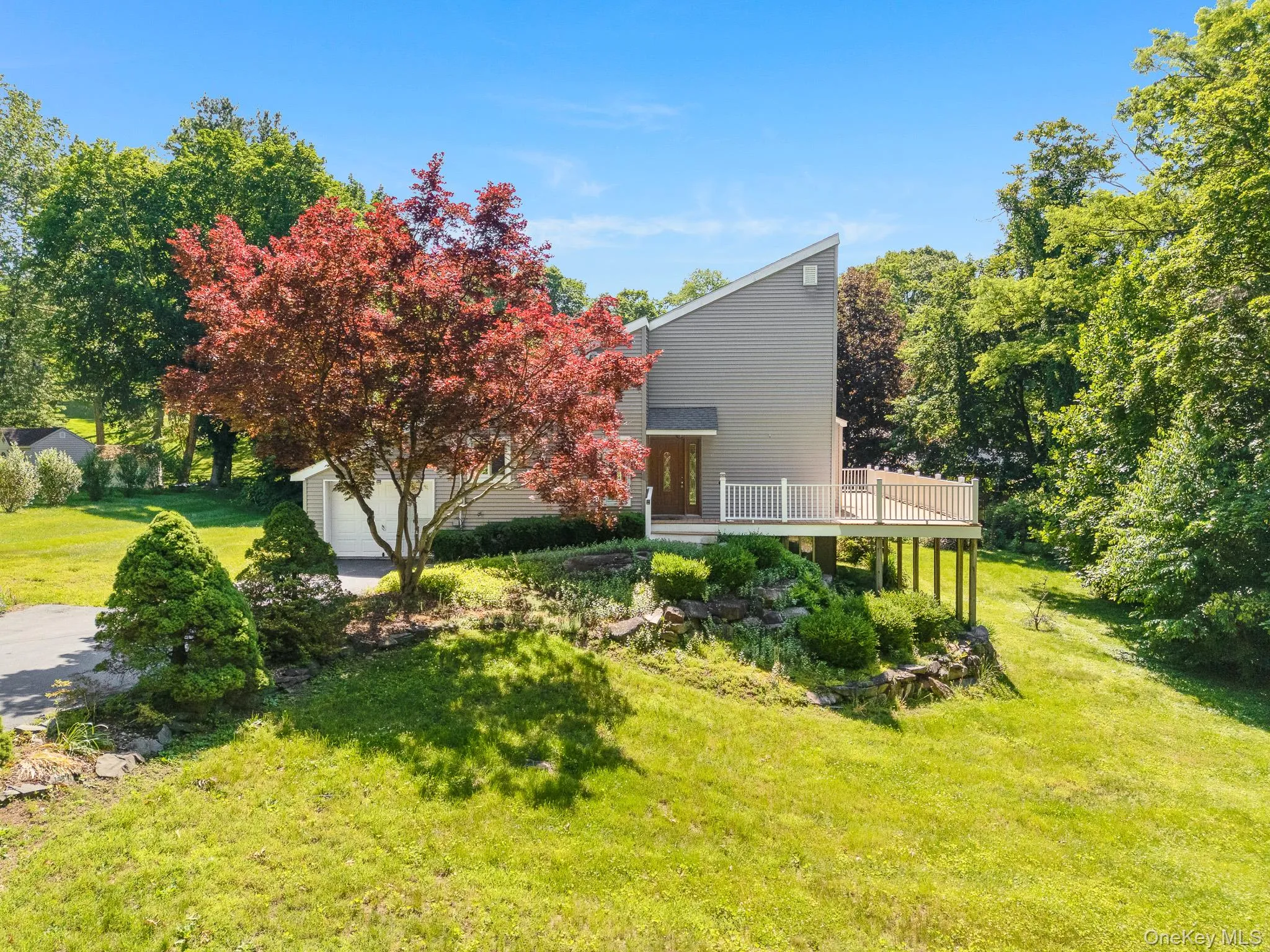 13 Riverview Circle, Hyde Park, NY, 3 Bedrooms Bedrooms, 9 Rooms Rooms,2 BathroomsBathrooms,Residential,For Rent,Riverview,0,1014215 13 Riverview Circle, Hyde Park, NY, 3 Bedrooms Bedrooms, 9 Rooms Rooms,2 BathroomsBathrooms,Residential,For Rent,Riverview,0,1014215
