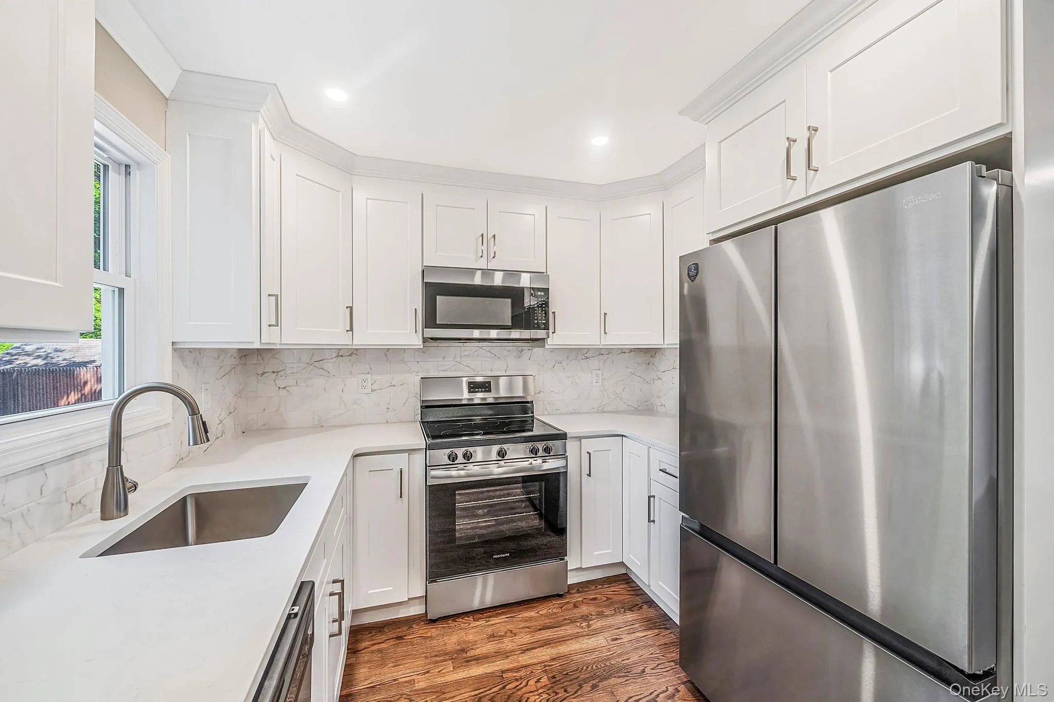 610 Americus Avenue, Brookhaven, NY, 4 Bedrooms Bedrooms, 8 Rooms Rooms,1 BathroomBathrooms,Residential Lease,For Rent,Americus,0,1014217 610 Americus Avenue, Brookhaven, NY, 4 Bedrooms Bedrooms, 8 Rooms Rooms,1 BathroomBathrooms,Residential Lease,For Rent,Americus,0,1014217