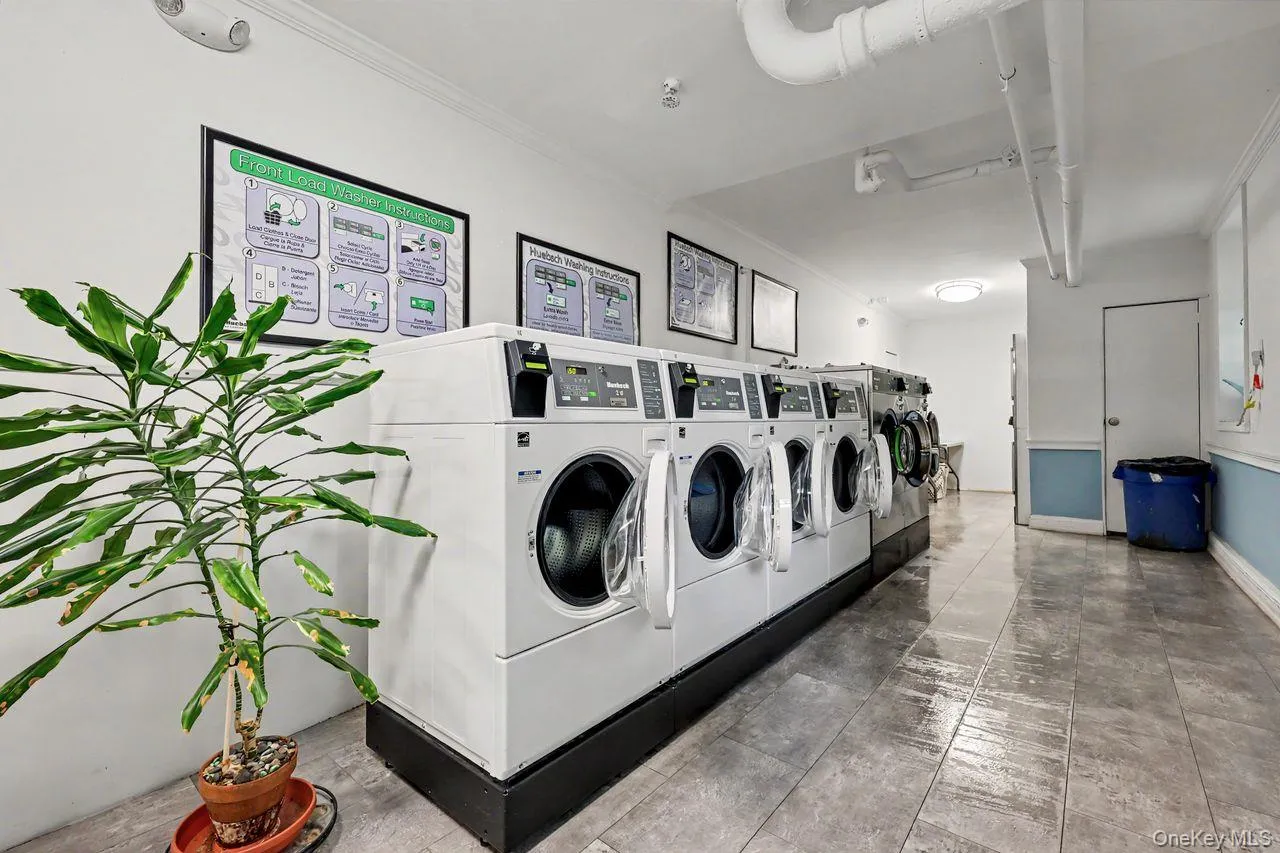 300 Broadway, Greenburgh, NY, 1 Bedroom Bedrooms, 3 Rooms Rooms,1 BathroomBathrooms,Residential,For Rent,Broadway,0,1014218 300 Broadway, Greenburgh, NY, 1 Bedroom Bedrooms, 3 Rooms Rooms,1 BathroomBathrooms,Residential,For Rent,Broadway,0,1014218