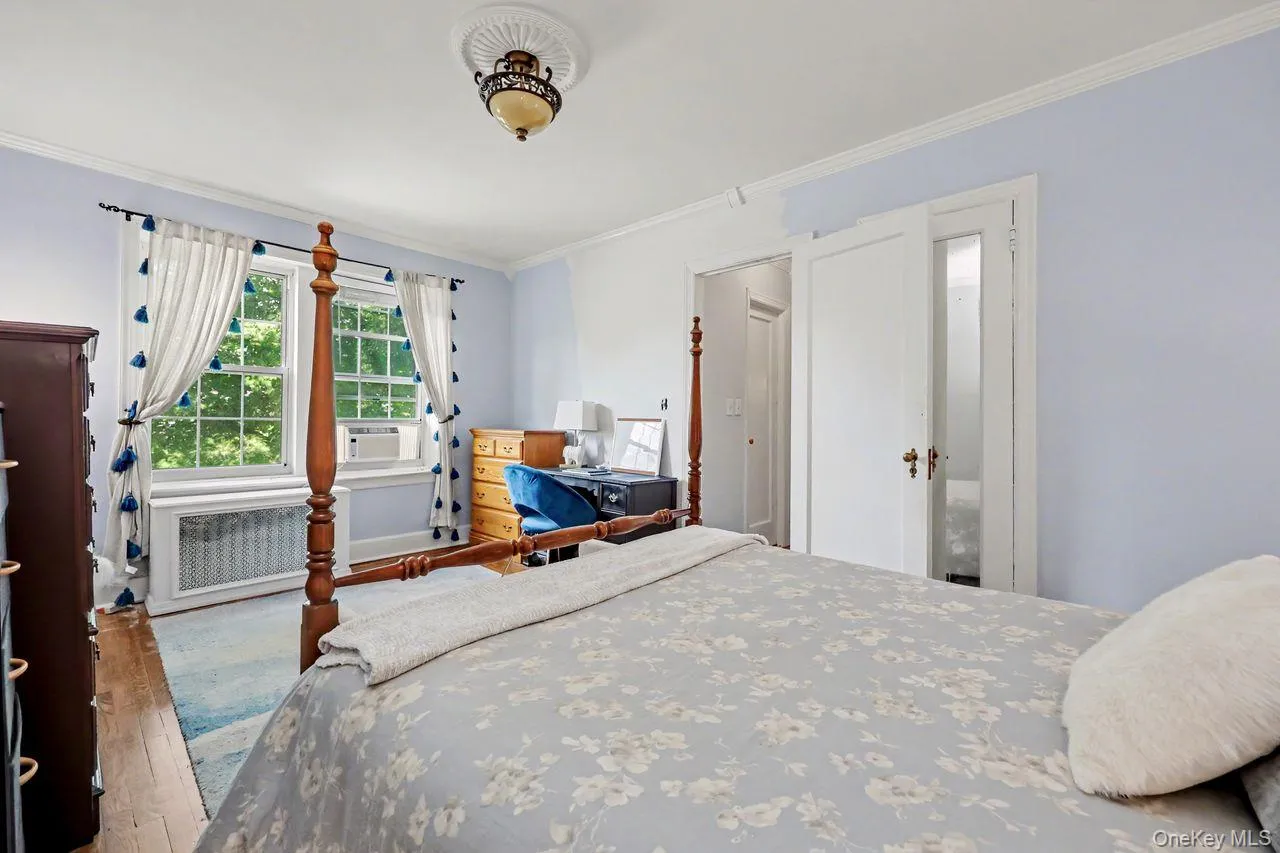 300 Broadway, Greenburgh, NY, 1 Bedroom Bedrooms, 3 Rooms Rooms,1 BathroomBathrooms,Residential,For Rent,Broadway,0,1014218 300 Broadway, Greenburgh, NY, 1 Bedroom Bedrooms, 3 Rooms Rooms,1 BathroomBathrooms,Residential,For Rent,Broadway,0,1014218