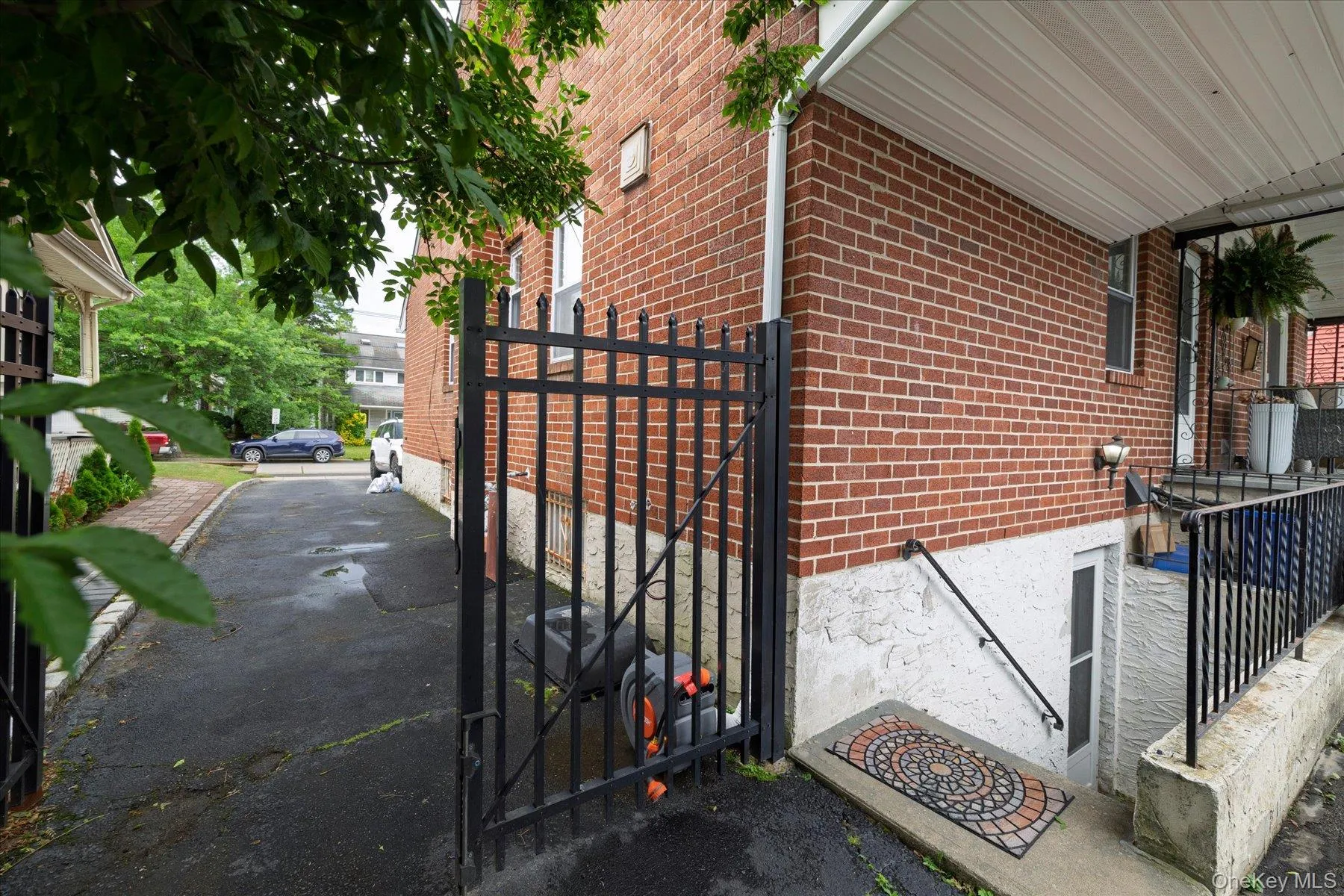 Private Basement Entrance Private Basement Entrance