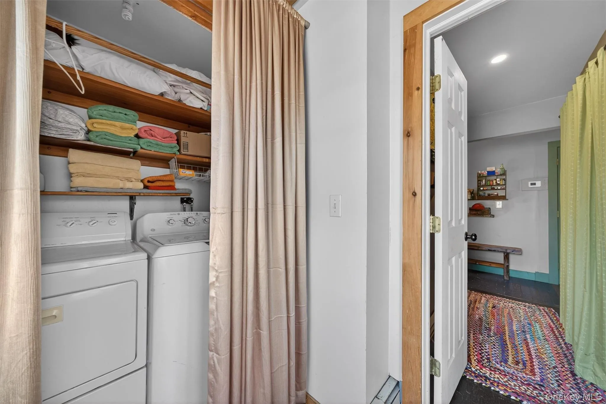 1590 State Route 17A, Warwick (town), NY, 2 Bedrooms Bedrooms, 10 Rooms Rooms,2 BathroomsBathrooms,Residential,For Rent,State Route 17A,0,1014224 1590 State Route 17A, Warwick (town), NY, 2 Bedrooms Bedrooms, 10 Rooms Rooms,2 BathroomsBathrooms,Residential,For Rent,State Route 17A,0,1014224