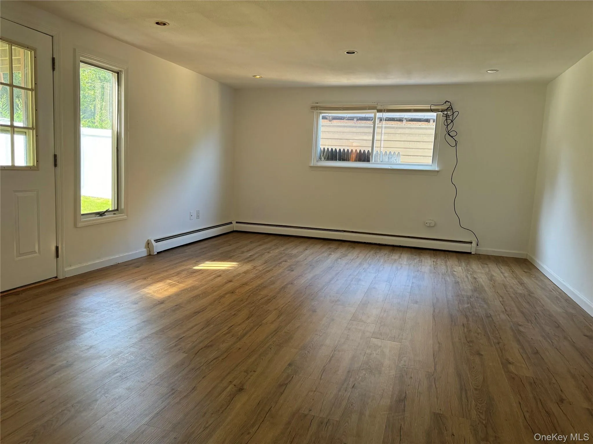 46 Lane Drive, Oyster Bay, NY, 2 Bedrooms Bedrooms, 5 Rooms Rooms,1 BathroomBathrooms,Residential Lease,For Rent,Lane,0,1014225 46 Lane Drive, Oyster Bay, NY, 2 Bedrooms Bedrooms, 5 Rooms Rooms,1 BathroomBathrooms,Residential Lease,For Rent,Lane,0,1014225