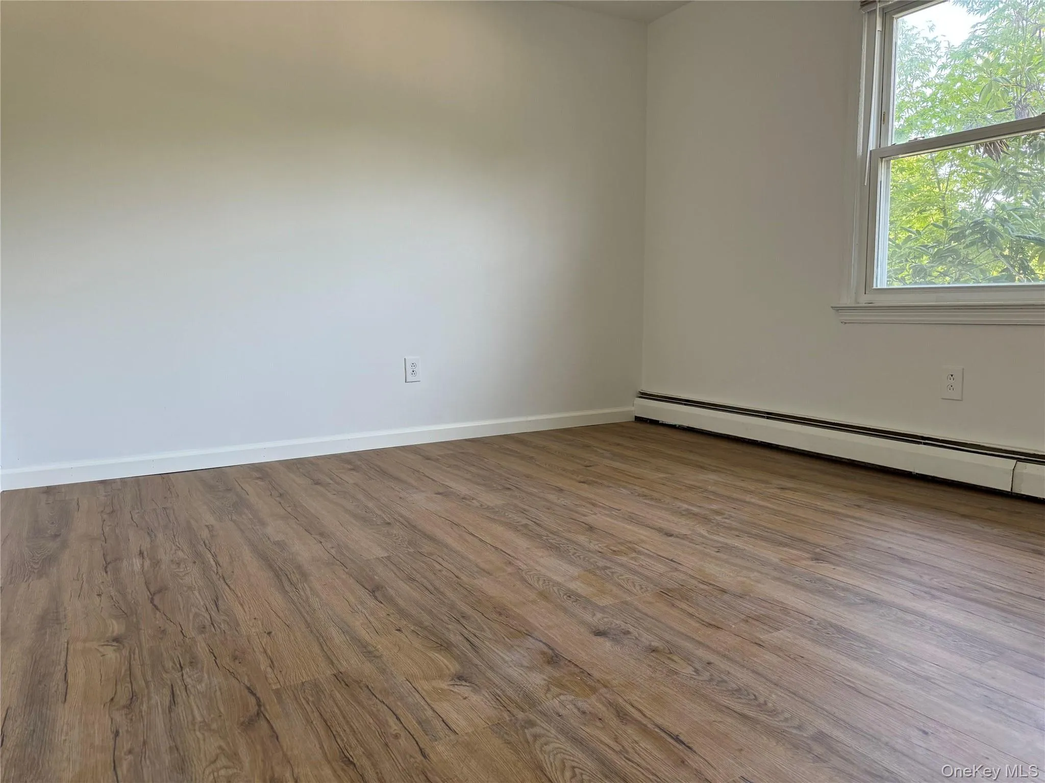46 Lane Drive, Oyster Bay, NY, 2 Bedrooms Bedrooms, 5 Rooms Rooms,1 BathroomBathrooms,Residential Lease,For Rent,Lane,0,1014225 46 Lane Drive, Oyster Bay, NY, 2 Bedrooms Bedrooms, 5 Rooms Rooms,1 BathroomBathrooms,Residential Lease,For Rent,Lane,0,1014225