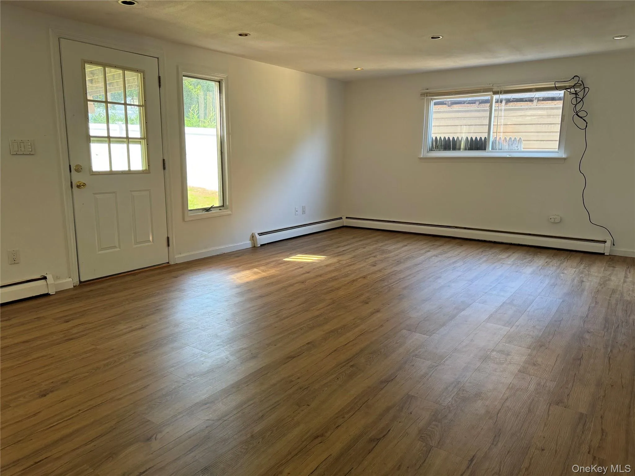 46 Lane Drive, Oyster Bay, NY, 2 Bedrooms Bedrooms, 5 Rooms Rooms,1 BathroomBathrooms,Residential Lease,For Rent,Lane,0,1014225 46 Lane Drive, Oyster Bay, NY, 2 Bedrooms Bedrooms, 5 Rooms Rooms,1 BathroomBathrooms,Residential Lease,For Rent,Lane,0,1014225