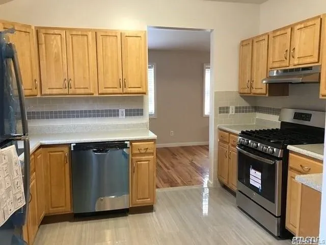 25315 60th Avenue, New York, NY, 3 Bedrooms Bedrooms, 6 Rooms Rooms,2 BathroomsBathrooms,Residential Lease,For Rent,60th,0,1014226 25315 60th Avenue, New York, NY, 3 Bedrooms Bedrooms, 6 Rooms Rooms,2 BathroomsBathrooms,Residential Lease,For Rent,60th,0,1014226