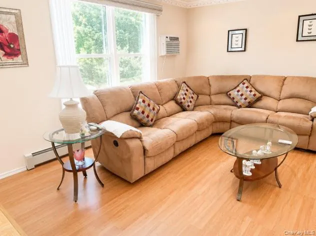 58 Glenmere Lane, Brookhaven, NY, 3 Bedrooms Bedrooms, 7 Rooms Rooms,2 BathroomsBathrooms,Residential,For Rent,Glenmere,0,1014227 58 Glenmere Lane, Brookhaven, NY, 3 Bedrooms Bedrooms, 7 Rooms Rooms,2 BathroomsBathrooms,Residential,For Rent,Glenmere,0,1014227