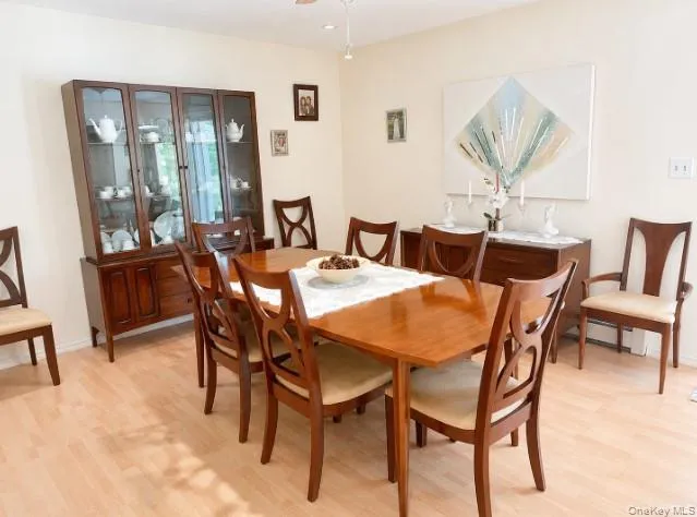 58 Glenmere Lane, Brookhaven, NY, 3 Bedrooms Bedrooms, 7 Rooms Rooms,2 BathroomsBathrooms,Residential,For Rent,Glenmere,0,1014227 58 Glenmere Lane, Brookhaven, NY, 3 Bedrooms Bedrooms, 7 Rooms Rooms,2 BathroomsBathrooms,Residential,For Rent,Glenmere,0,1014227
