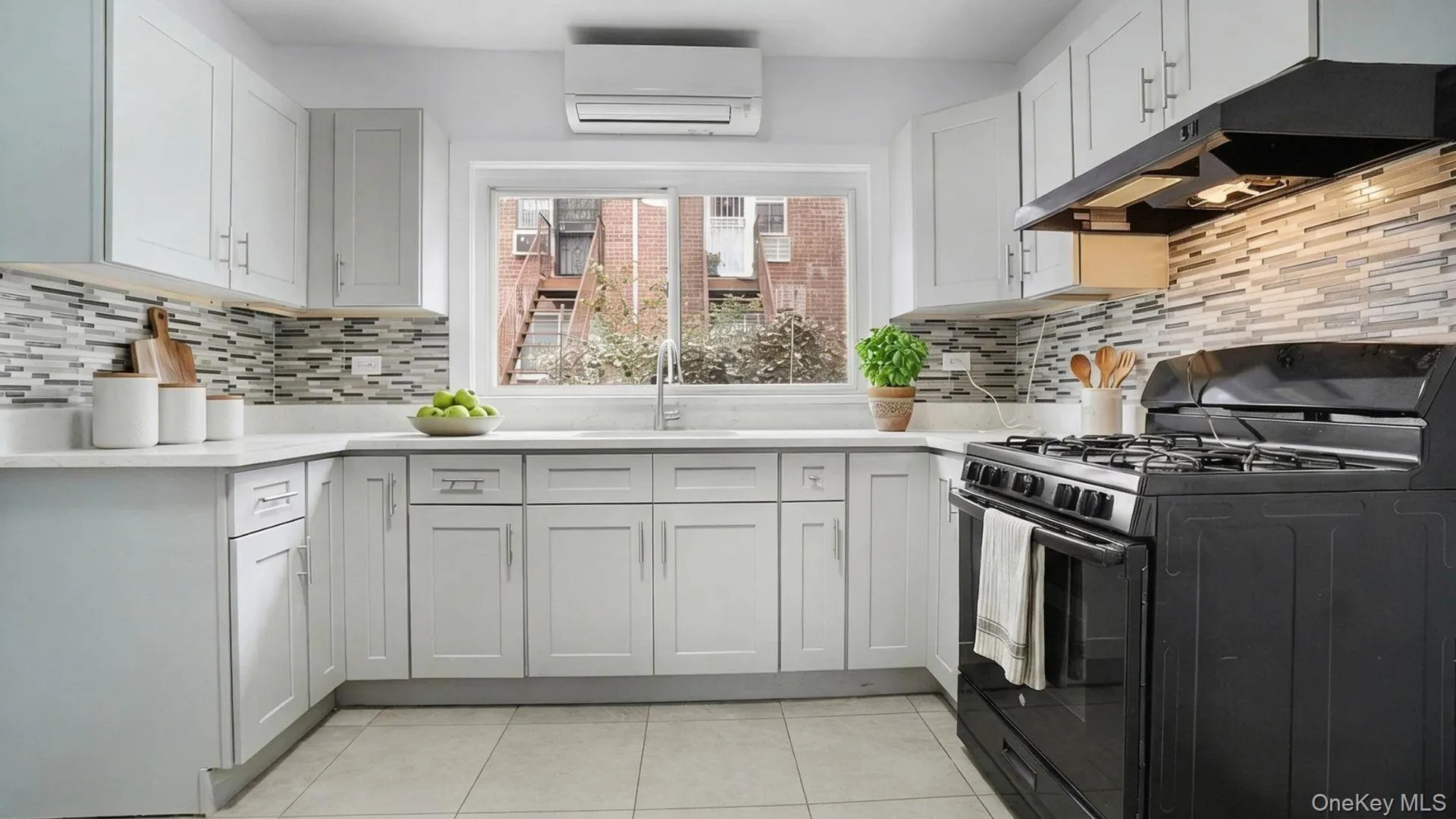 2738 Miles Avenue, New York, NY, 4 Bedrooms Bedrooms, 7 Rooms Rooms,1 BathroomBathrooms,Residential,For Rent,Miles,0,1014232 2738 Miles Avenue, New York, NY, 4 Bedrooms Bedrooms, 7 Rooms Rooms,1 BathroomBathrooms,Residential,For Rent,Miles,0,1014232