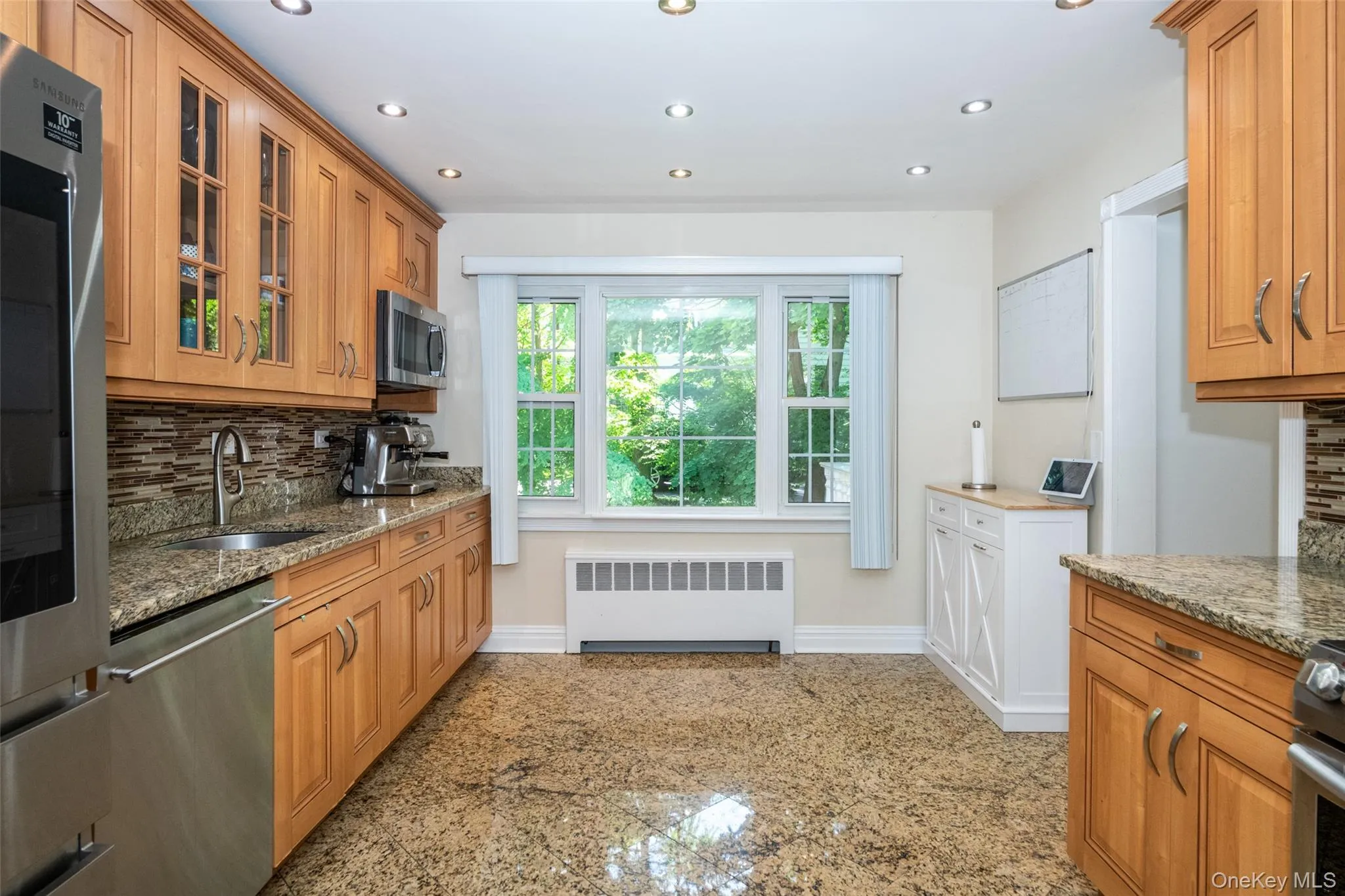 18 Carlyle Place, Greenburgh, NY, 3 Bedrooms Bedrooms, 7 Rooms Rooms,2 BathroomsBathrooms,Residential Lease,For Rent,Carlyle,0,KEY1014233 18 Carlyle Place, Greenburgh, NY, 3 Bedrooms Bedrooms, 7 Rooms Rooms,2 BathroomsBathrooms,Residential Lease,For Rent,Carlyle,0,KEY1014233