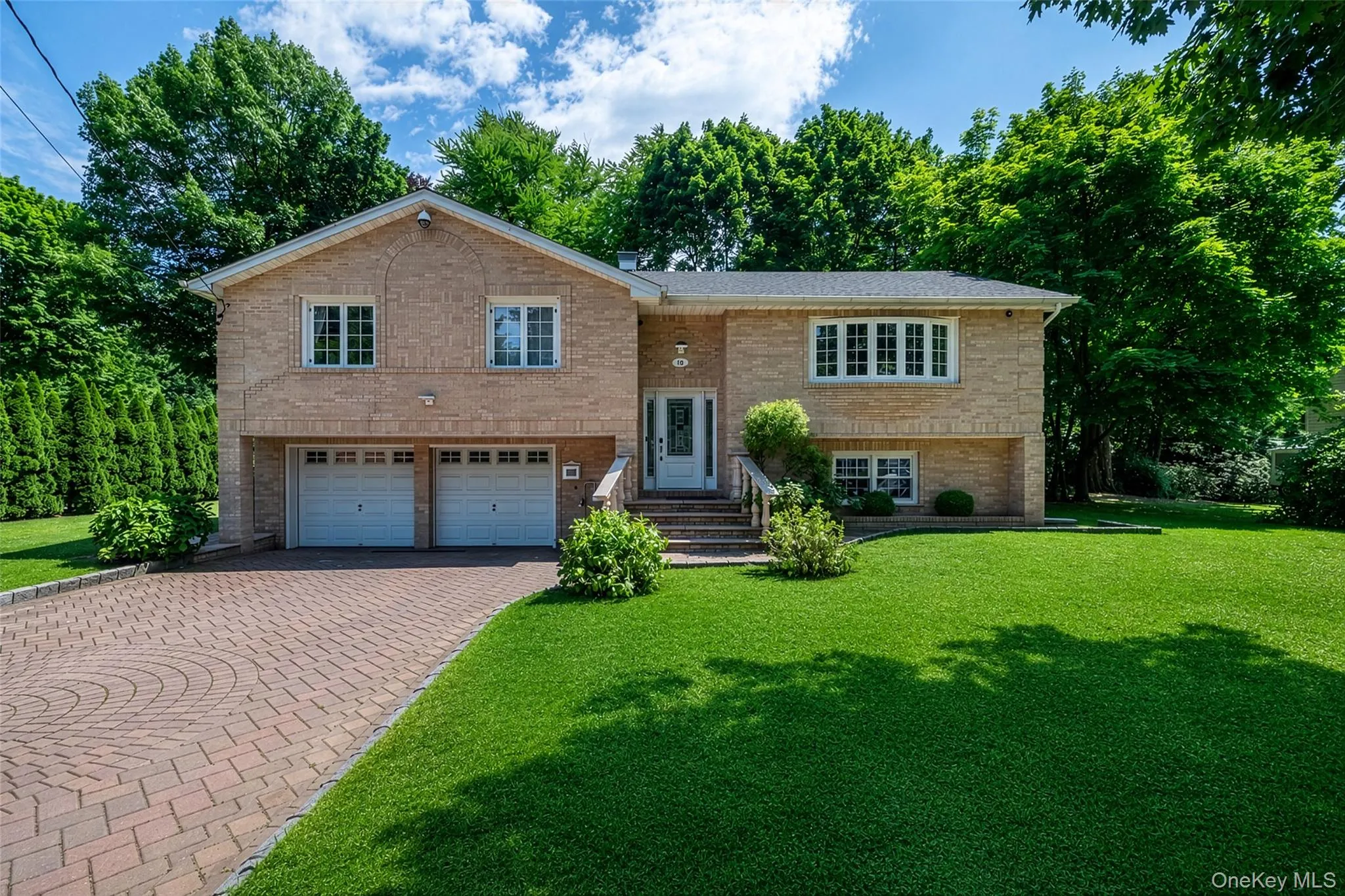 18 Carlyle Place, Greenburgh, NY, 3 Bedrooms Bedrooms, 7 Rooms Rooms,2 BathroomsBathrooms,Residential Lease,For Rent,Carlyle,0,KEY1014233 18 Carlyle Place, Greenburgh, NY, 3 Bedrooms Bedrooms, 7 Rooms Rooms,2 BathroomsBathrooms,Residential Lease,For Rent,Carlyle,0,KEY1014233