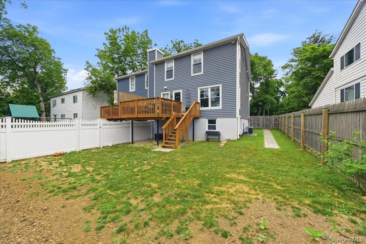 736 Pelhamdale Avenue, New Rochelle, NY, 3 Bedrooms Bedrooms, 6 Rooms Rooms,2 BathroomsBathrooms,Residential Lease,For Rent,Pelhamdale,0,1014236 736 Pelhamdale Avenue, New Rochelle, NY, 3 Bedrooms Bedrooms, 6 Rooms Rooms,2 BathroomsBathrooms,Residential Lease,For Rent,Pelhamdale,0,1014236