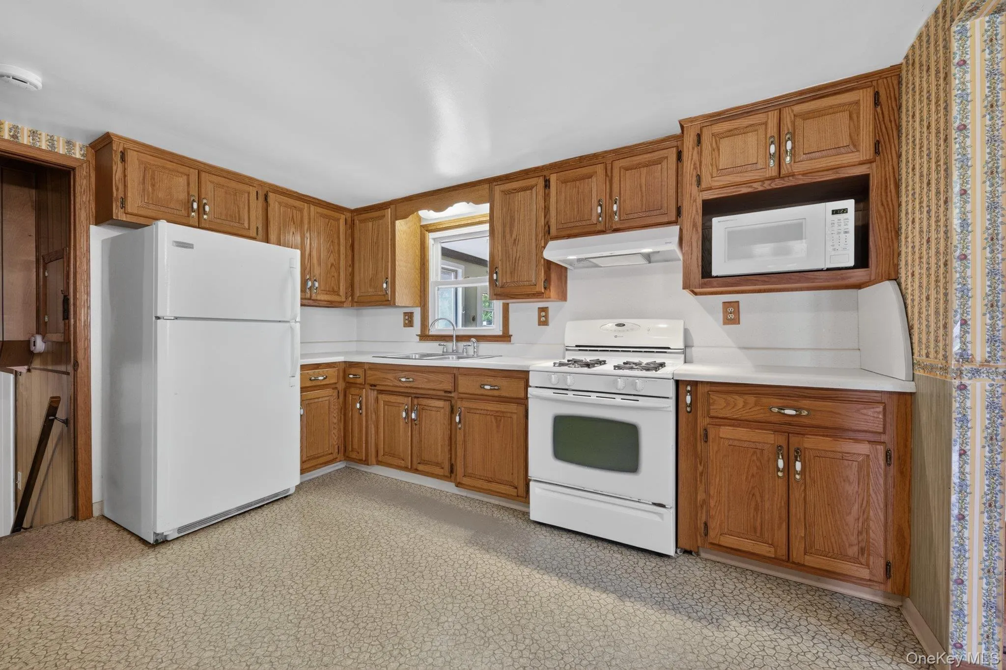 20 Hudson Drive, New Windsor, NY, 3 Bedrooms Bedrooms, 11 Rooms Rooms,1 BathroomBathrooms,Residential,For Rent,Hudson,0,1014237 20 Hudson Drive, New Windsor, NY, 3 Bedrooms Bedrooms, 11 Rooms Rooms,1 BathroomBathrooms,Residential,For Rent,Hudson,0,1014237