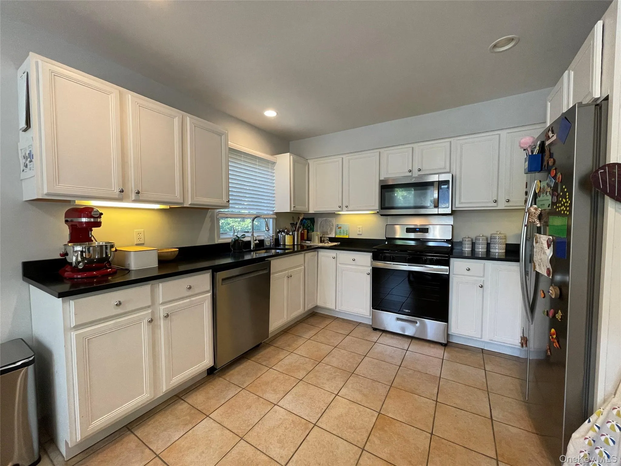 Granite counters and stainless-steel appliances Granite counters and stainless-steel appliances