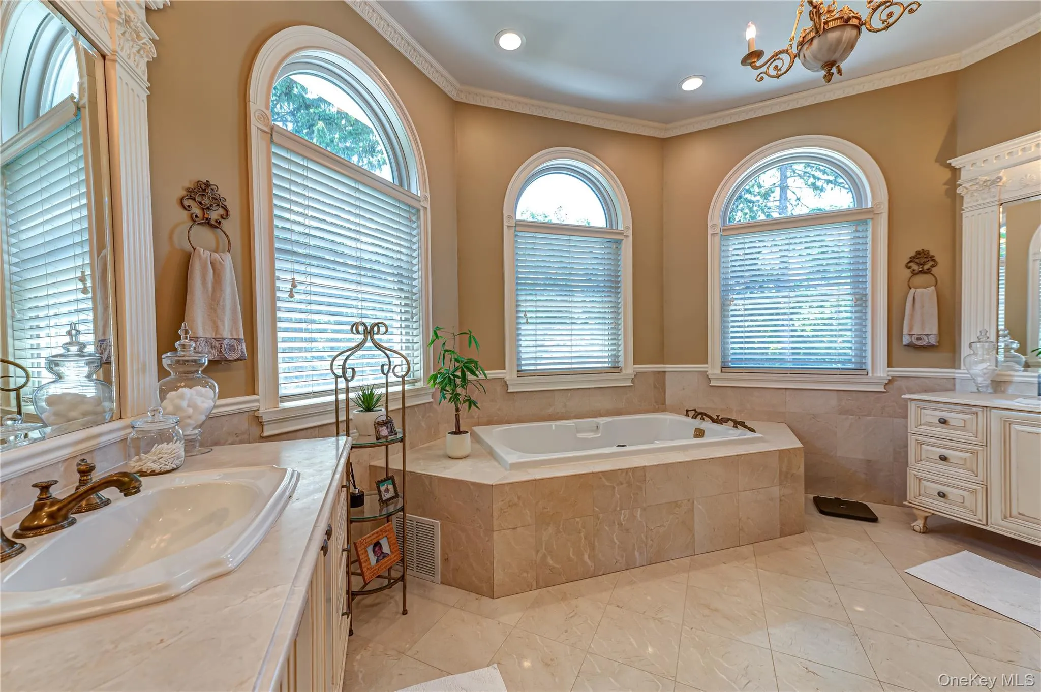 67 Sunny Road, Smithtown, NY, 4 Bedrooms Bedrooms, 11 Rooms Rooms,4 BathroomsBathrooms,Residential,For Rent,Sunny,0,1014240 67 Sunny Road, Smithtown, NY, 4 Bedrooms Bedrooms, 11 Rooms Rooms,4 BathroomsBathrooms,Residential,For Rent,Sunny,0,1014240
