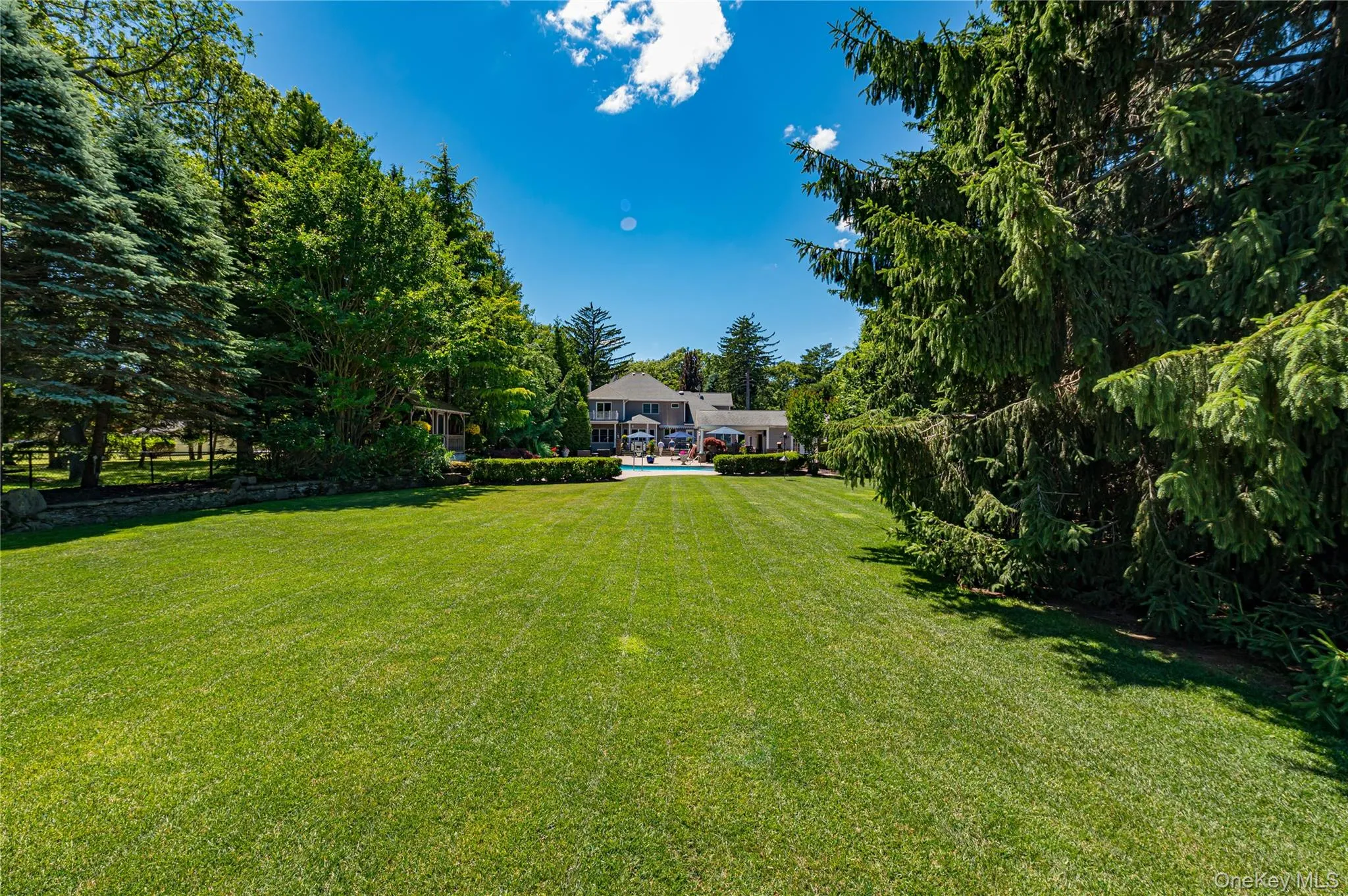 67 Sunny Road, Smithtown, NY, 4 Bedrooms Bedrooms, 11 Rooms Rooms,4 BathroomsBathrooms,Residential,For Rent,Sunny,0,1014240 67 Sunny Road, Smithtown, NY, 4 Bedrooms Bedrooms, 11 Rooms Rooms,4 BathroomsBathrooms,Residential,For Rent,Sunny,0,1014240