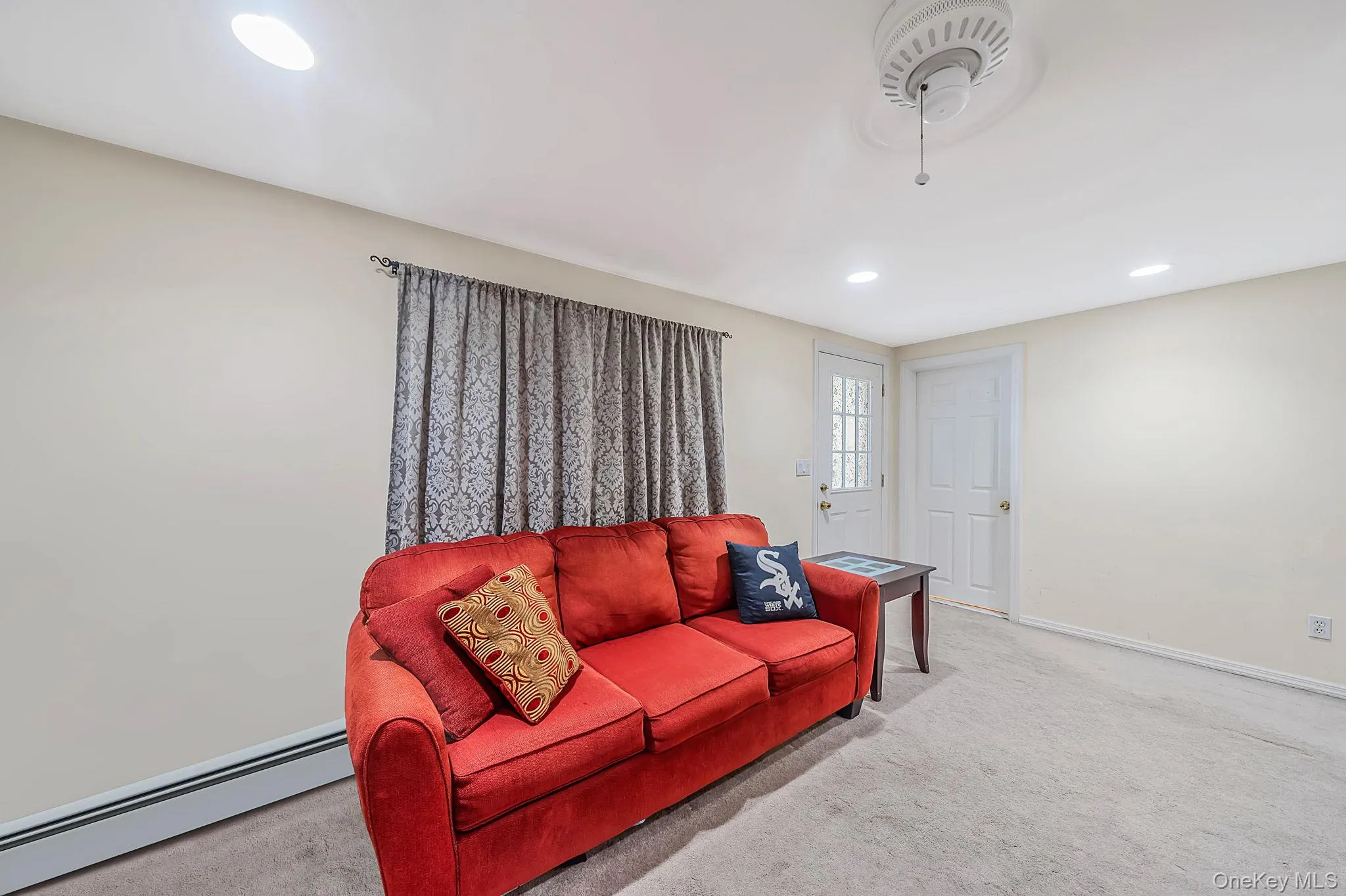 6 Smith Court, Brookhaven, NY, 4 Bedrooms Bedrooms, 9 Rooms Rooms,2 BathroomsBathrooms,Residential,For Rent,Smith,0,KEY1014243 6 Smith Court, Brookhaven, NY, 4 Bedrooms Bedrooms, 9 Rooms Rooms,2 BathroomsBathrooms,Residential,For Rent,Smith,0,KEY1014243