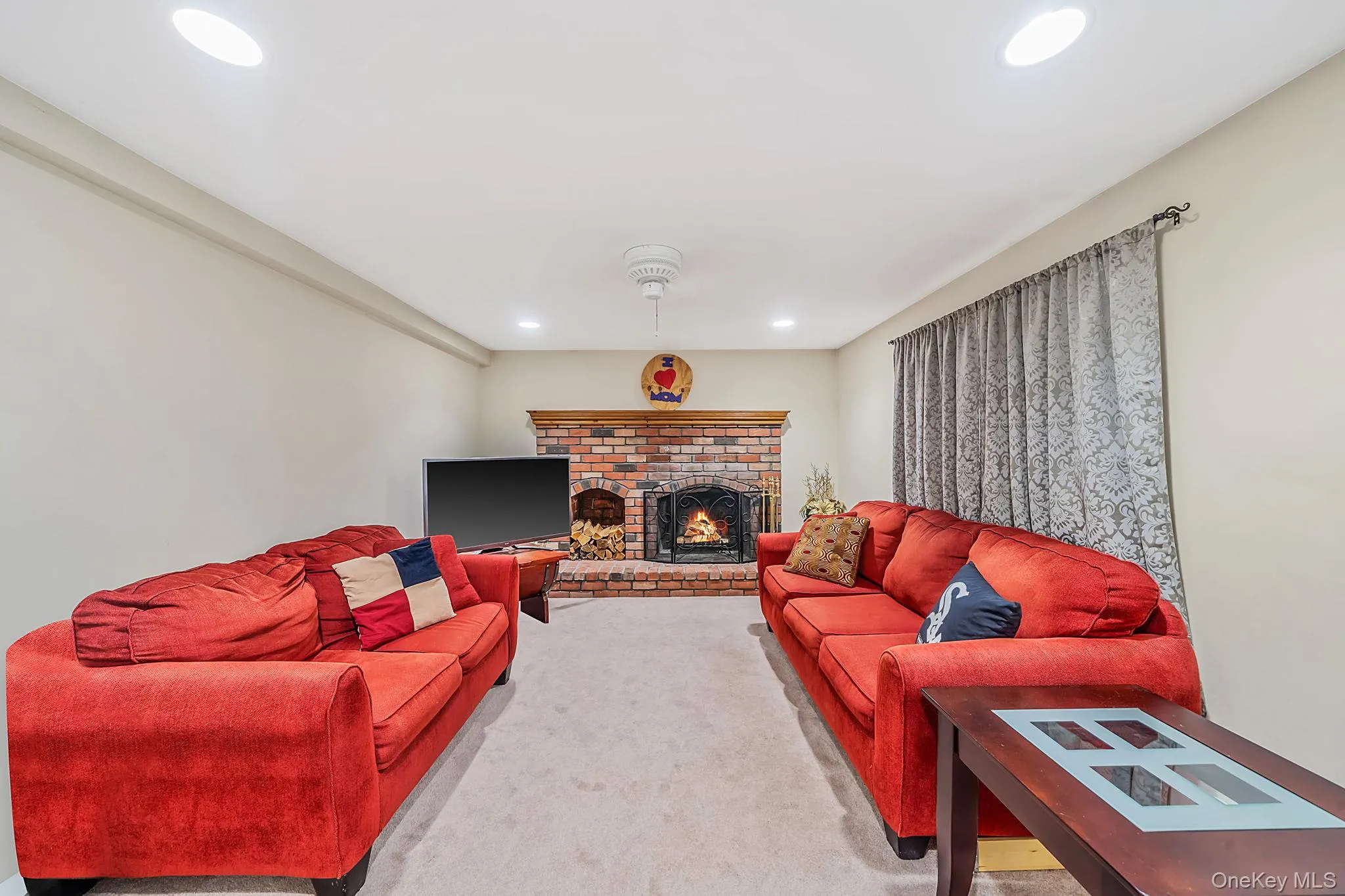 6 Smith Court, Brookhaven, NY, 4 Bedrooms Bedrooms, 9 Rooms Rooms,2 BathroomsBathrooms,Residential,For Rent,Smith,0,KEY1014243 6 Smith Court, Brookhaven, NY, 4 Bedrooms Bedrooms, 9 Rooms Rooms,2 BathroomsBathrooms,Residential,For Rent,Smith,0,KEY1014243