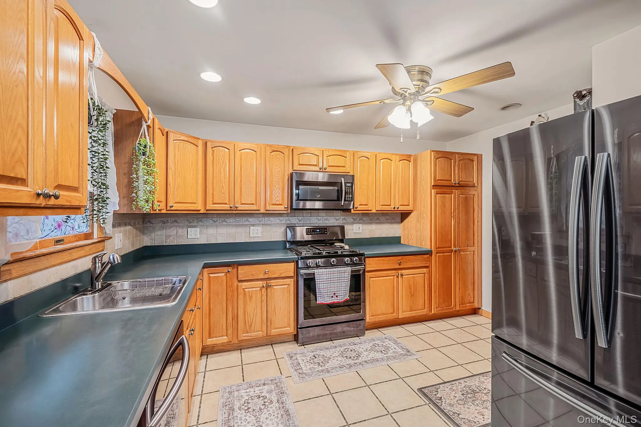 6 Smith Court, Brookhaven, NY, 4 Bedrooms Bedrooms, 9 Rooms Rooms,2 BathroomsBathrooms,Residential,For Rent,Smith,0,KEY1014243 6 Smith Court, Brookhaven, NY, 4 Bedrooms Bedrooms, 9 Rooms Rooms,2 BathroomsBathrooms,Residential,For Rent,Smith,0,KEY1014243