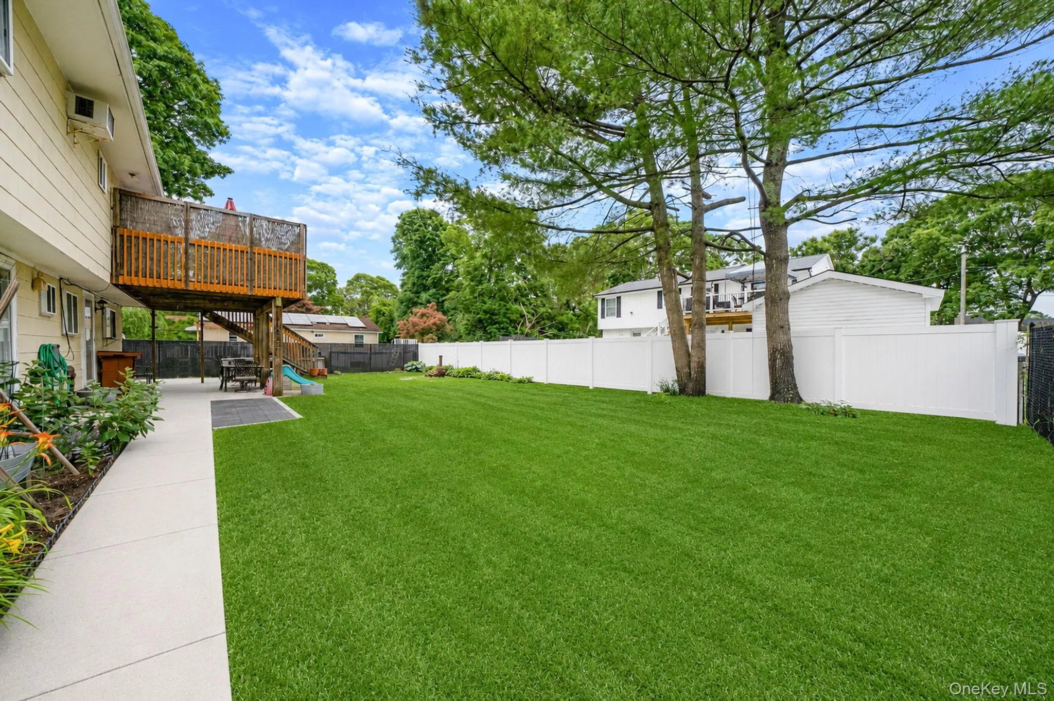 6 Smith Court, Brookhaven, NY, 4 Bedrooms Bedrooms, 9 Rooms Rooms,2 BathroomsBathrooms,Residential,For Rent,Smith,0,KEY1014243 6 Smith Court, Brookhaven, NY, 4 Bedrooms Bedrooms, 9 Rooms Rooms,2 BathroomsBathrooms,Residential,For Rent,Smith,0,KEY1014243
