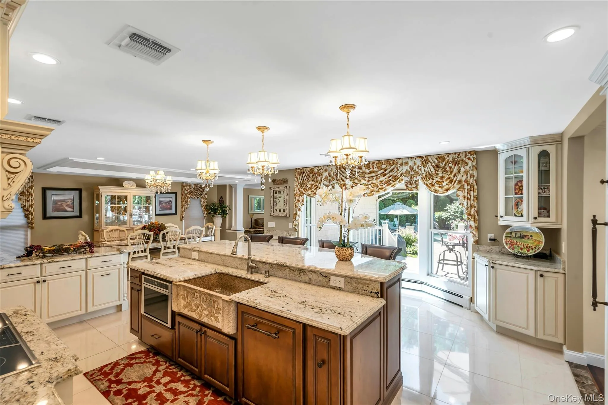 6 Averly Place, Smithtown, NY, 4 Bedrooms Bedrooms, 8 Rooms Rooms,2 BathroomsBathrooms,Residential,For Rent,Averly,0,1014247 6 Averly Place, Smithtown, NY, 4 Bedrooms Bedrooms, 8 Rooms Rooms,2 BathroomsBathrooms,Residential,For Rent,Averly,0,1014247