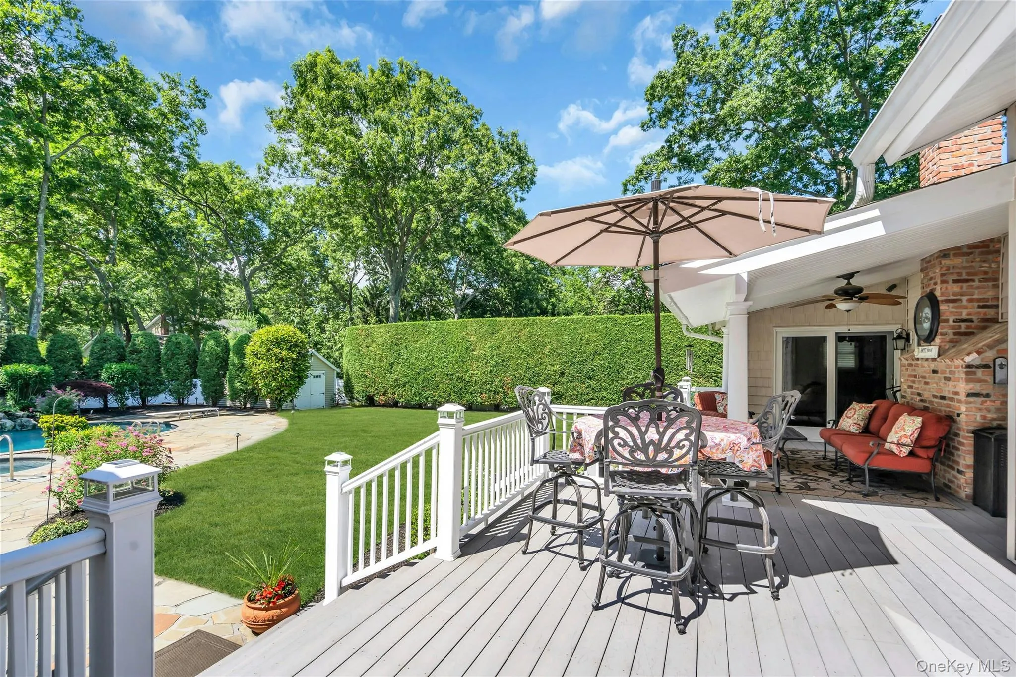 6 Averly Place, Smithtown, NY, 4 Bedrooms Bedrooms, 8 Rooms Rooms,2 BathroomsBathrooms,Residential,For Rent,Averly,0,1014247 6 Averly Place, Smithtown, NY, 4 Bedrooms Bedrooms, 8 Rooms Rooms,2 BathroomsBathrooms,Residential,For Rent,Averly,0,1014247