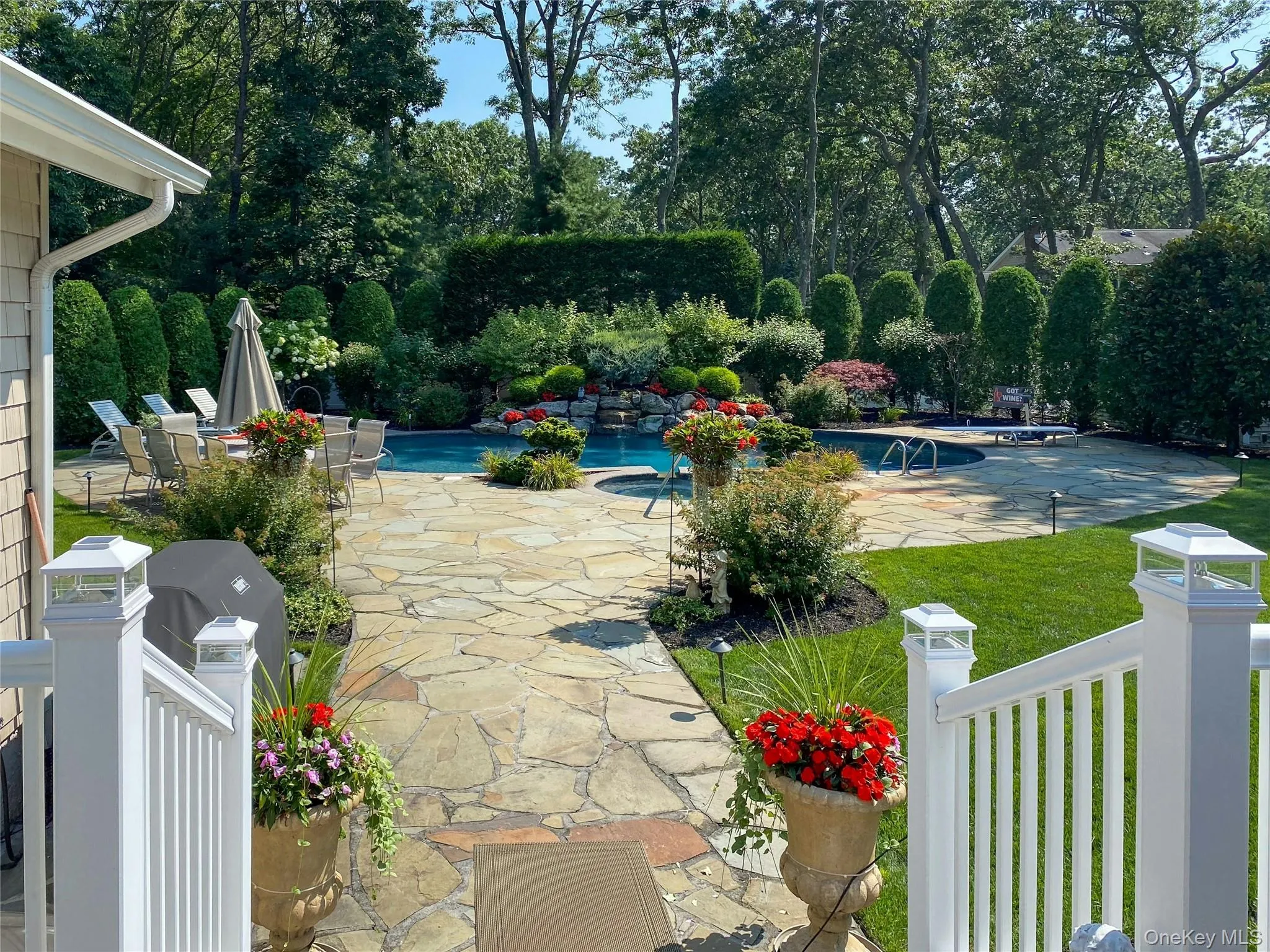 6 Averly Place, Smithtown, NY, 4 Bedrooms Bedrooms, 8 Rooms Rooms,2 BathroomsBathrooms,Residential,For Rent,Averly,0,1014247 6 Averly Place, Smithtown, NY, 4 Bedrooms Bedrooms, 8 Rooms Rooms,2 BathroomsBathrooms,Residential,For Rent,Averly,0,1014247
