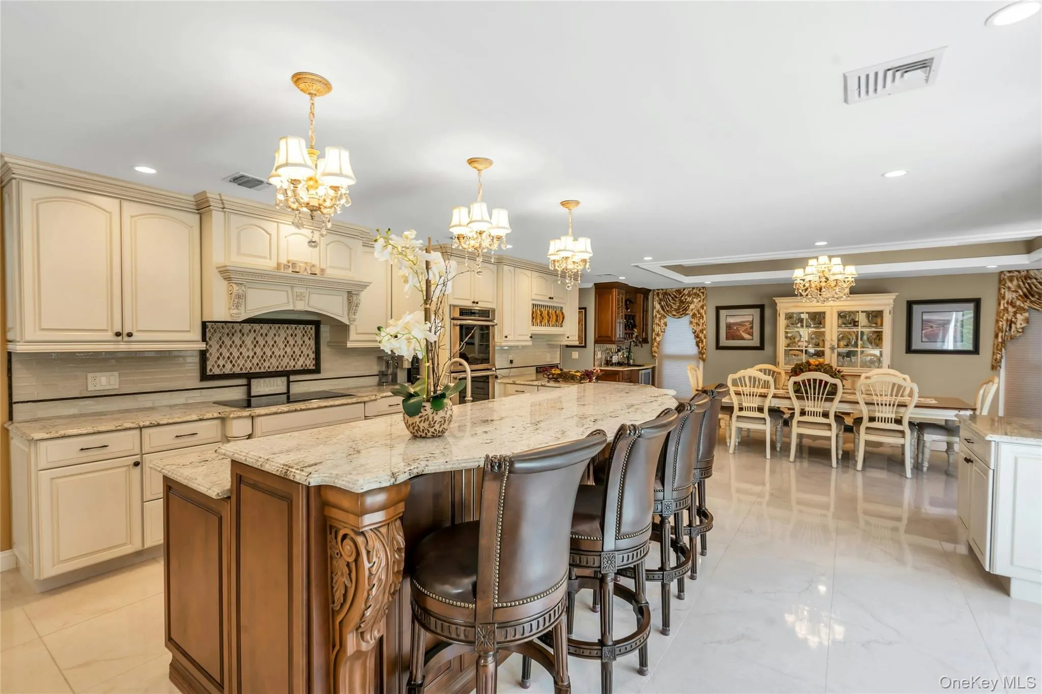 6 Averly Place, Smithtown, NY, 4 Bedrooms Bedrooms, 8 Rooms Rooms,2 BathroomsBathrooms,Residential,For Rent,Averly,0,1014247 6 Averly Place, Smithtown, NY, 4 Bedrooms Bedrooms, 8 Rooms Rooms,2 BathroomsBathrooms,Residential,For Rent,Averly,0,1014247