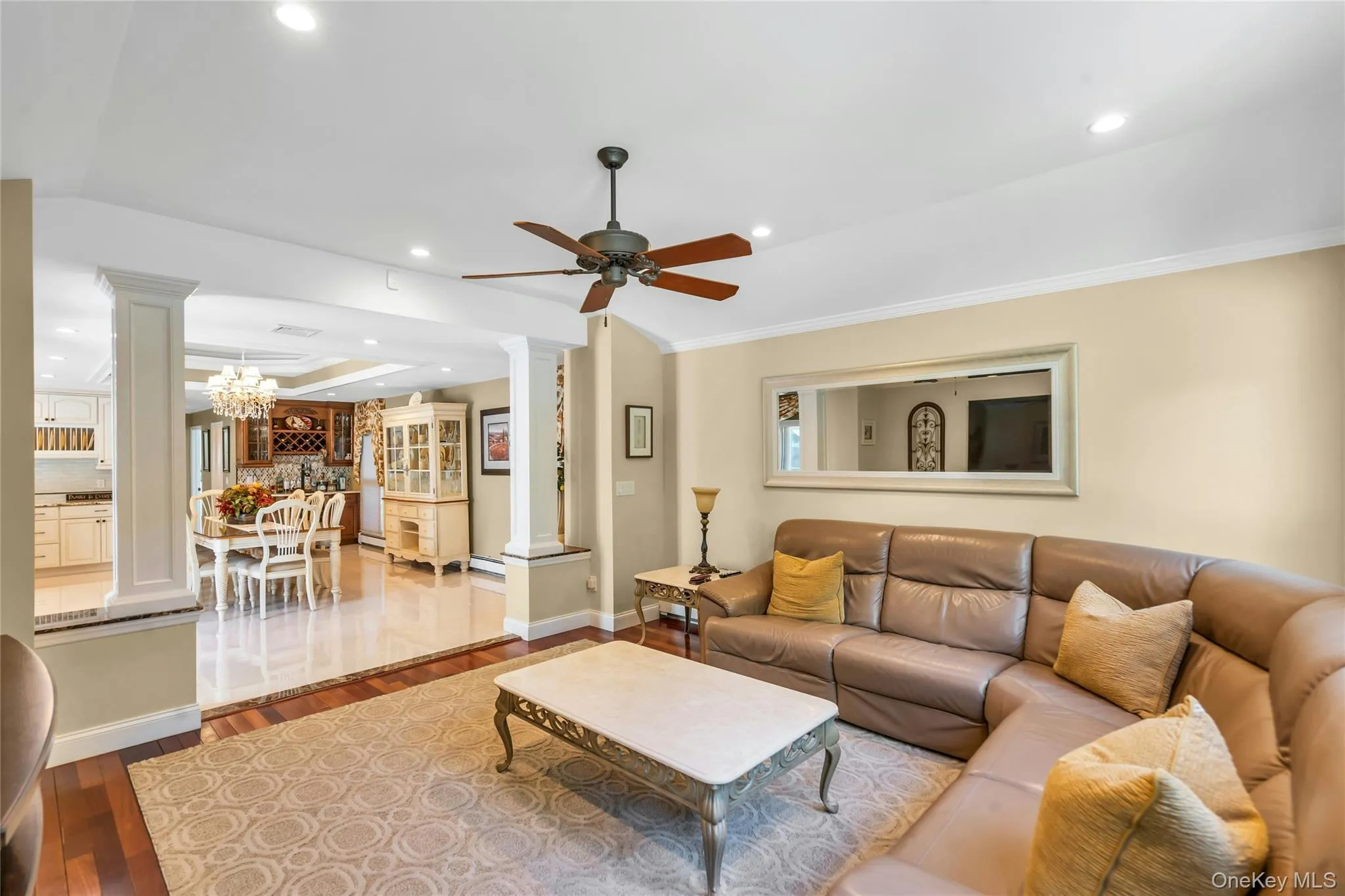 6 Averly Place, Smithtown, NY, 4 Bedrooms Bedrooms, 8 Rooms Rooms,2 BathroomsBathrooms,Residential,For Rent,Averly,0,1014247 6 Averly Place, Smithtown, NY, 4 Bedrooms Bedrooms, 8 Rooms Rooms,2 BathroomsBathrooms,Residential,For Rent,Averly,0,1014247