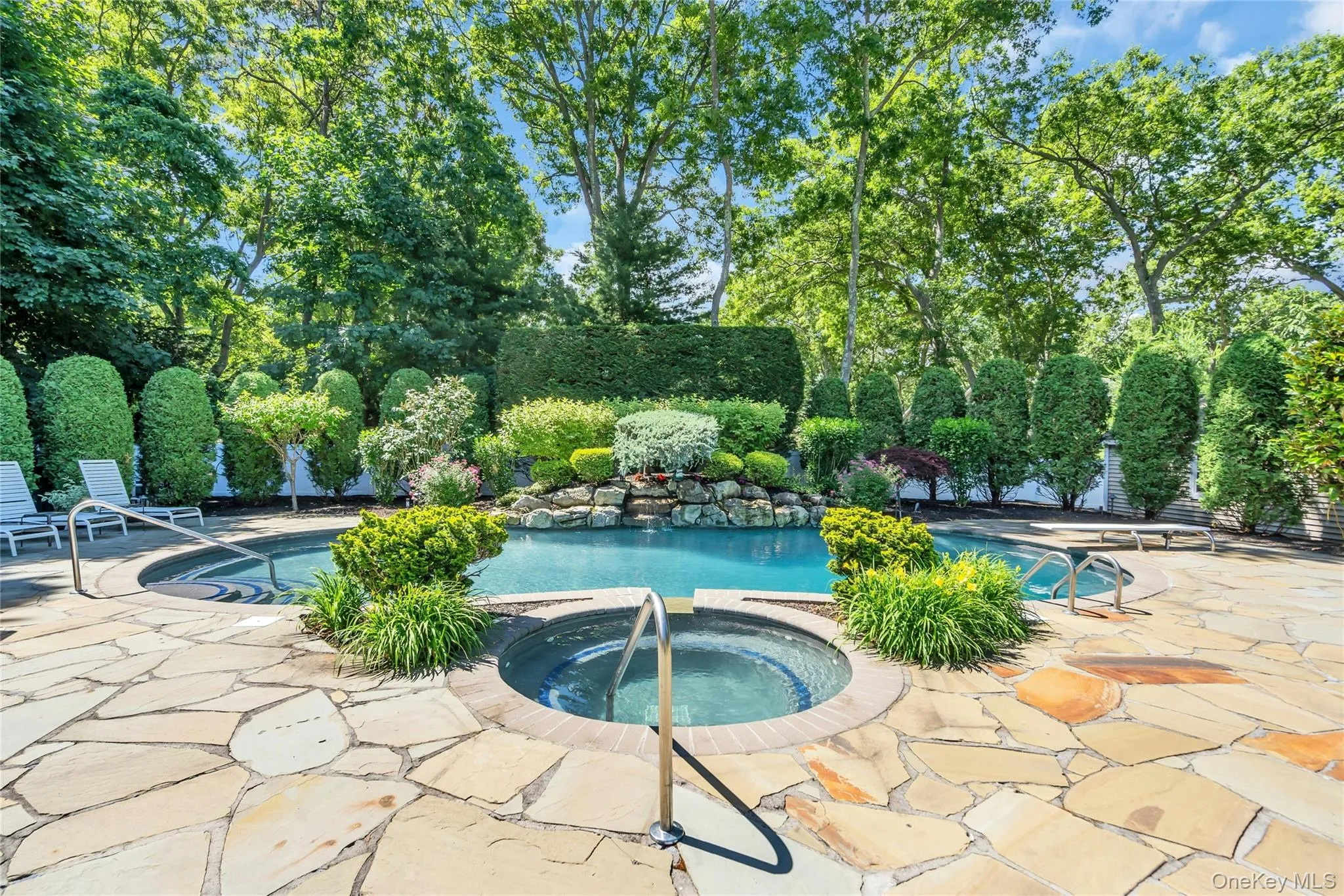6 Averly Place, Smithtown, NY, 4 Bedrooms Bedrooms, 8 Rooms Rooms,2 BathroomsBathrooms,Residential,For Rent,Averly,0,1014247 6 Averly Place, Smithtown, NY, 4 Bedrooms Bedrooms, 8 Rooms Rooms,2 BathroomsBathrooms,Residential,For Rent,Averly,0,1014247